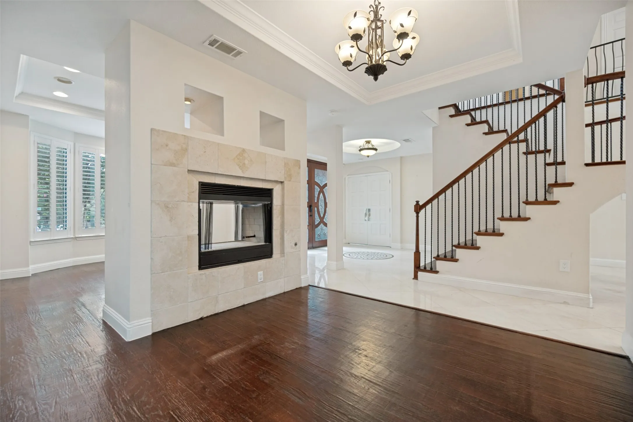 Single Family Residence For Rent in Dallas County , 6810 Airline Road, University Park, Texas 75205, 4 Bedroom, 3 Bathroom, 2 Garage spaces, 3,279 Sqft, built in 2006, mls#21359598, Real Estate Agent in University Park, Homes For Rent in Dallas county, Homes For Rent in University Park, Realtor in University Park Texas, Real Estate Brokerage Independent Realty Texas, Luminita Cordes Realtor