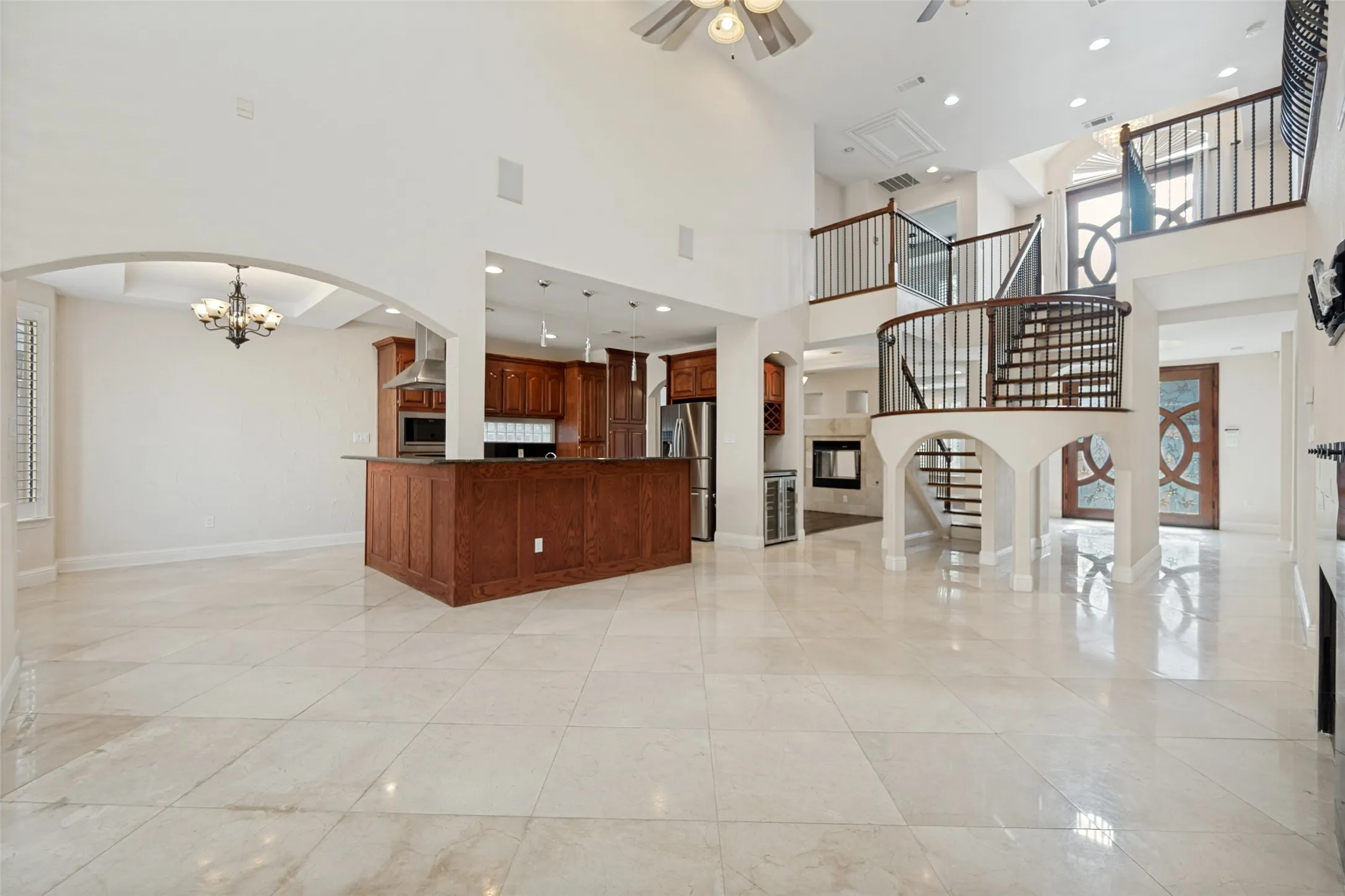 Single Family Residence For Rent in Dallas County , 6810 Airline Road, University Park, Texas 75205, 4 Bedroom, 3 Bathroom, 2 Garage spaces, 3,279 Sqft, built in 2006, mls#21359598, Real Estate Agent in University Park, Homes For Rent in Dallas county, Homes For Rent in University Park, Realtor in University Park Texas, Real Estate Brokerage Independent Realty Texas, Luminita Cordes Realtor