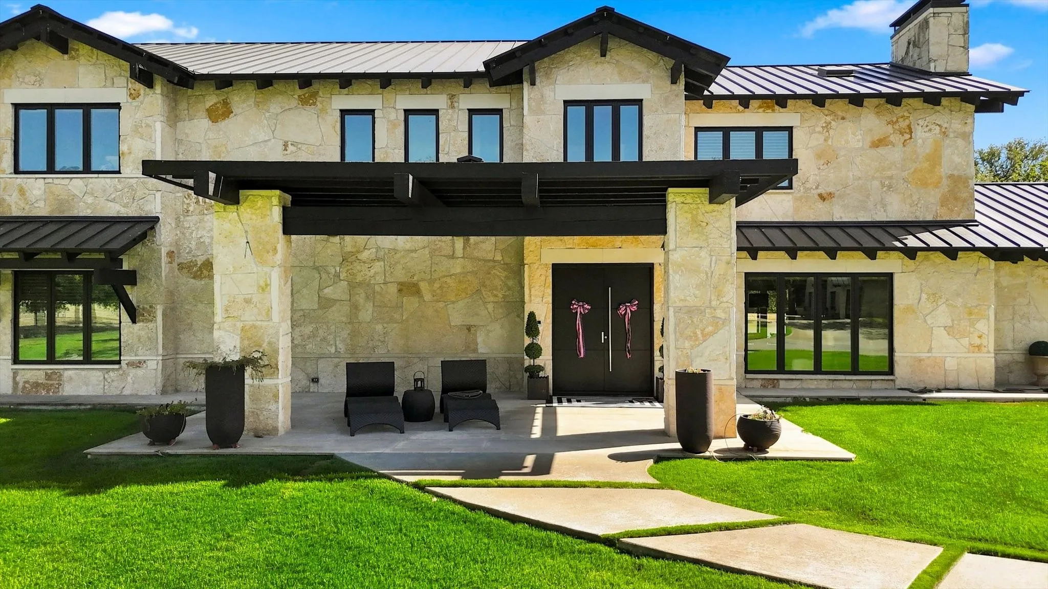Single Family Residence For Sale in Denton County , 261 Hunter Court, Bartonville, Texas 76226, 8 Bedroom, 8 Bathroom, 20 Garage spaces, 6,899 Sqft, built in 2011, Price $10,250,000, mls#21362929, Real Estate Agent in Bartonville, Homes For Sale in Denton county, Homes For Sale in Bartonville, Realtor in Bartonville Texas, Real Estate Brokerage Independent Realty Texas, Luminita Cordes Realtor