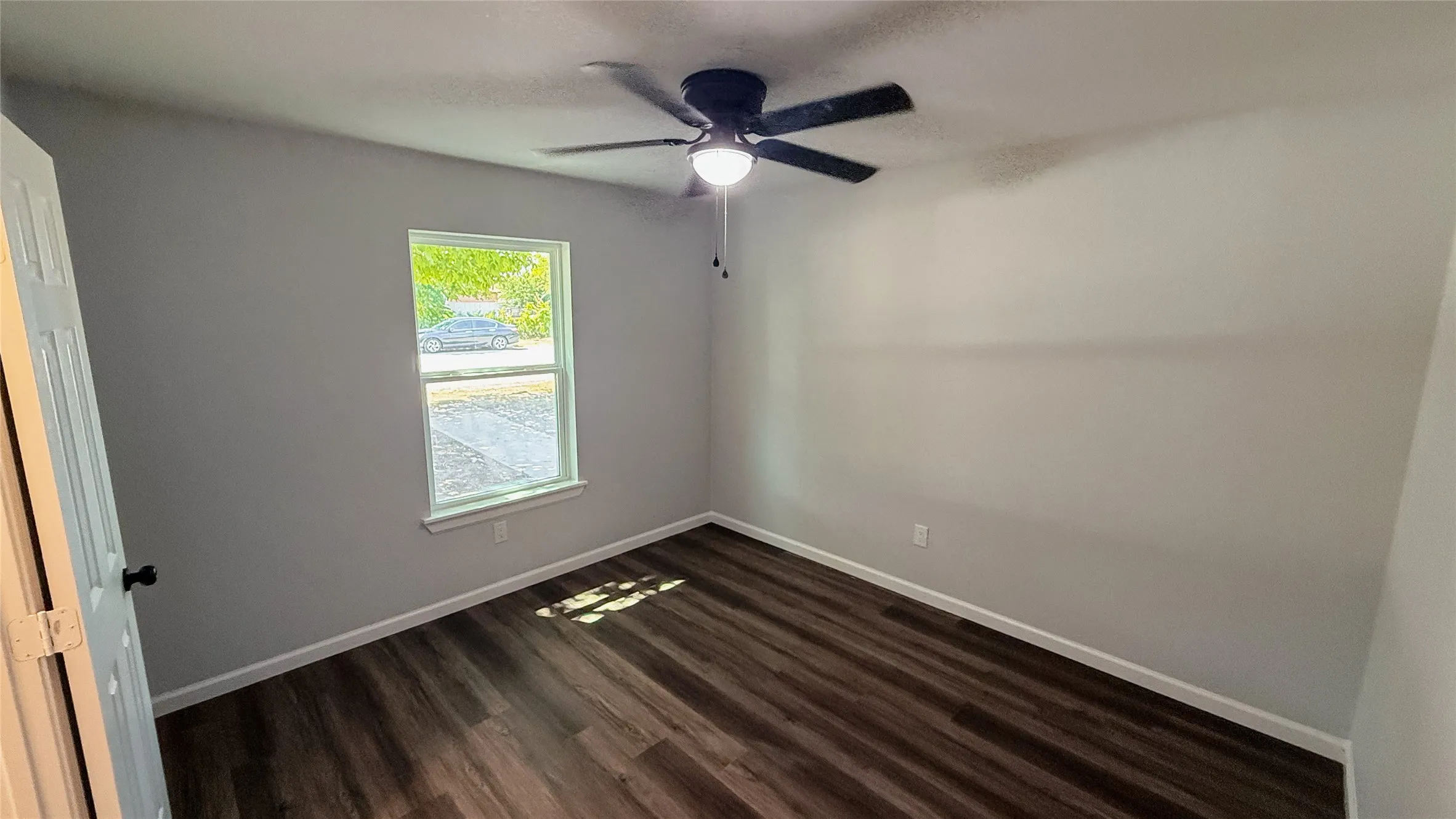 Single Family Residence For Sale in Tarrant County , 3464 Weber Street, Fort Worth, Texas 76106, 4 Bedroom, 2 Bathroom, 2 Garage spaces, 1,555 Sqft, built in 1959, mls#21363674, Real Estate Agent in Fort Worth, Homes For Sale in Tarrant county, Homes For Sale in Fort Worth, Realtor in Fort Worth Texas, Real Estate Brokerage Independent Realty Texas, Luminita Cordes Realtor