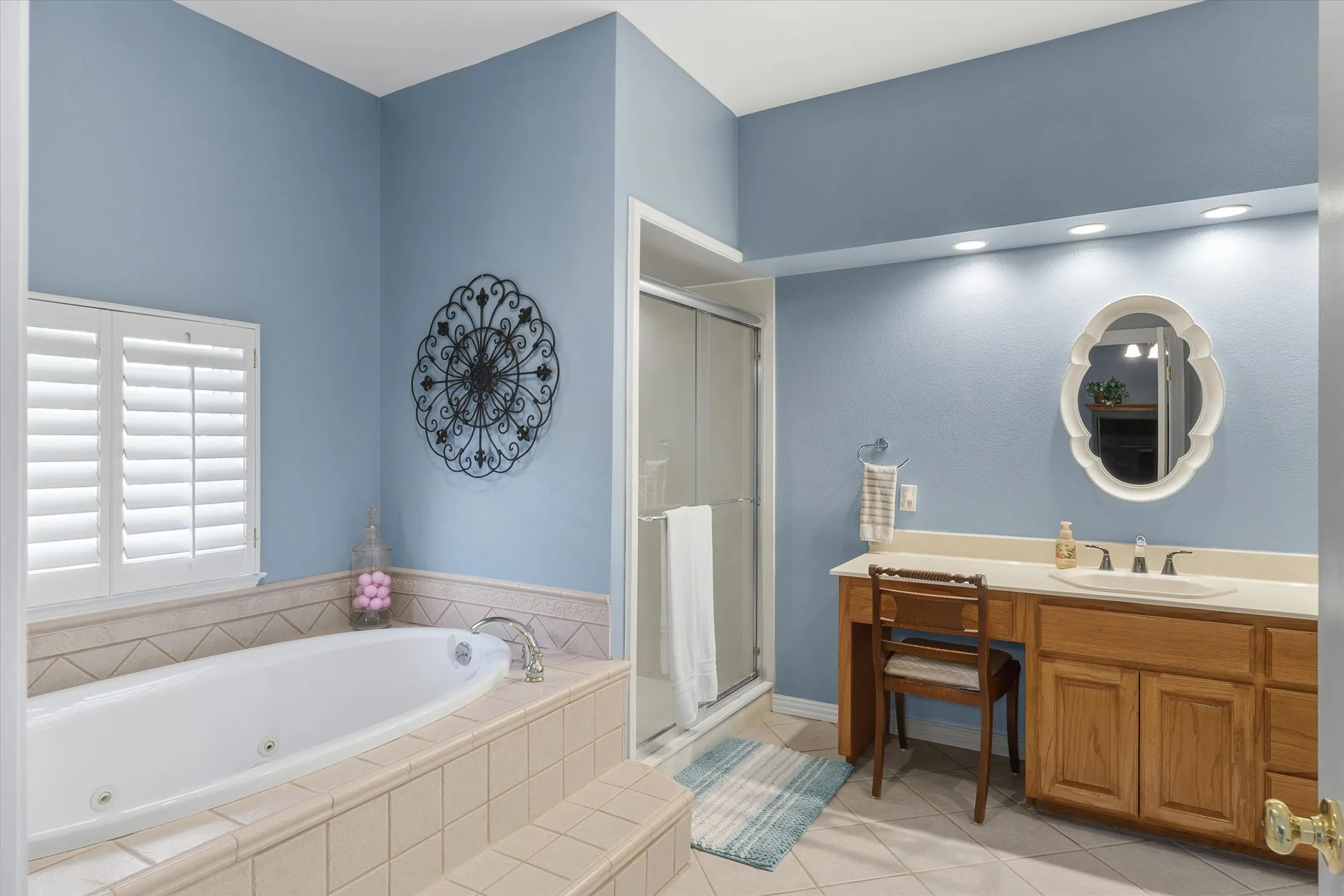 Single Family Residence For Sale in Van Zandt County , 1312 Vz County Road 2624, Wills Point, Texas 75169, 3 Bedroom, 4 Bathroom, 3 Garage spaces, 2,574 Sqft, built in 2000, mls#21364617, Real Estate Agent in Wills Point, Homes For Sale in Van Zandt county, Homes For Sale in Wills Point, Realtor in Wills Point Texas, Real Estate Brokerage Independent Realty Texas, Luminita Cordes Realtor