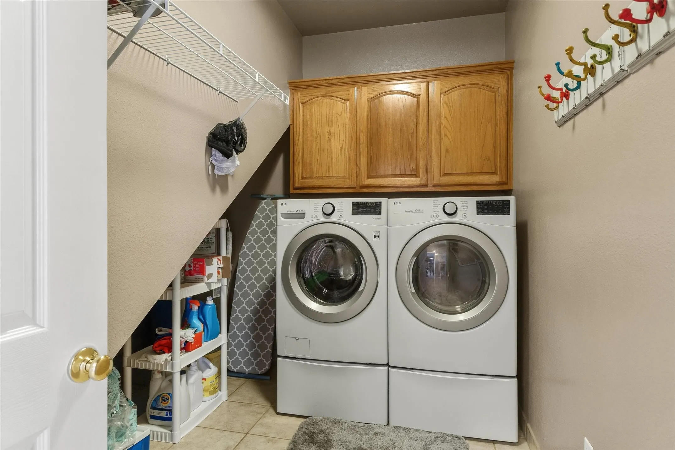 Single Family Residence For Sale in Van Zandt County , 1312 Vz County Road 2624, Wills Point, Texas 75169, 3 Bedroom, 4 Bathroom, 3 Garage spaces, 2,574 Sqft, built in 2000, mls#21364617, Real Estate Agent in Wills Point, Homes For Sale in Van Zandt county, Homes For Sale in Wills Point, Realtor in Wills Point Texas, Real Estate Brokerage Independent Realty Texas, Luminita Cordes Realtor