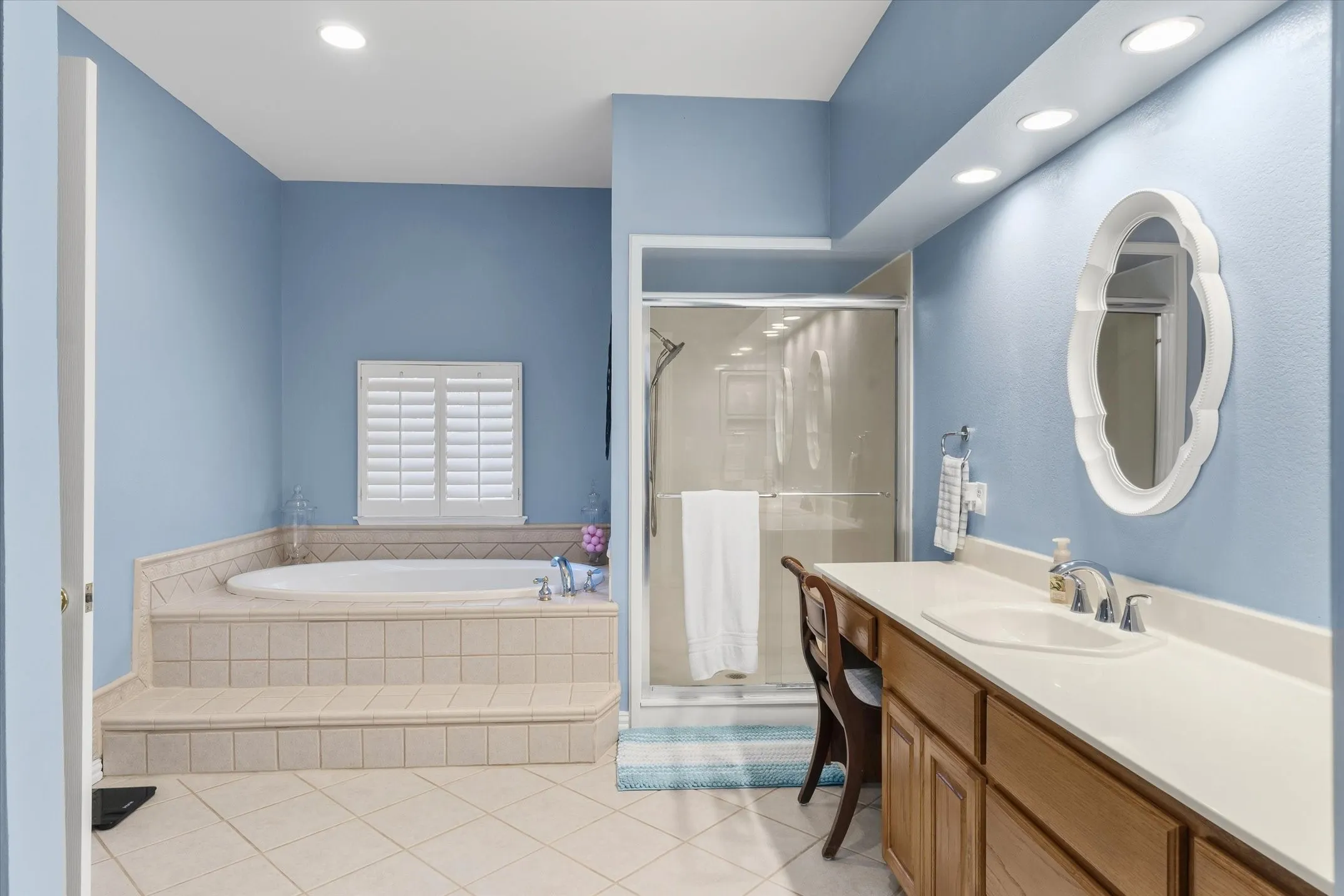 Single Family Residence For Sale in Van Zandt County , 1312 Vz County Road 2624, Wills Point, Texas 75169, 3 Bedroom, 4 Bathroom, 3 Garage spaces, 2,574 Sqft, built in 2000, mls#21364617, Real Estate Agent in Wills Point, Homes For Sale in Van Zandt county, Homes For Sale in Wills Point, Realtor in Wills Point Texas, Real Estate Brokerage Independent Realty Texas, Luminita Cordes Realtor
