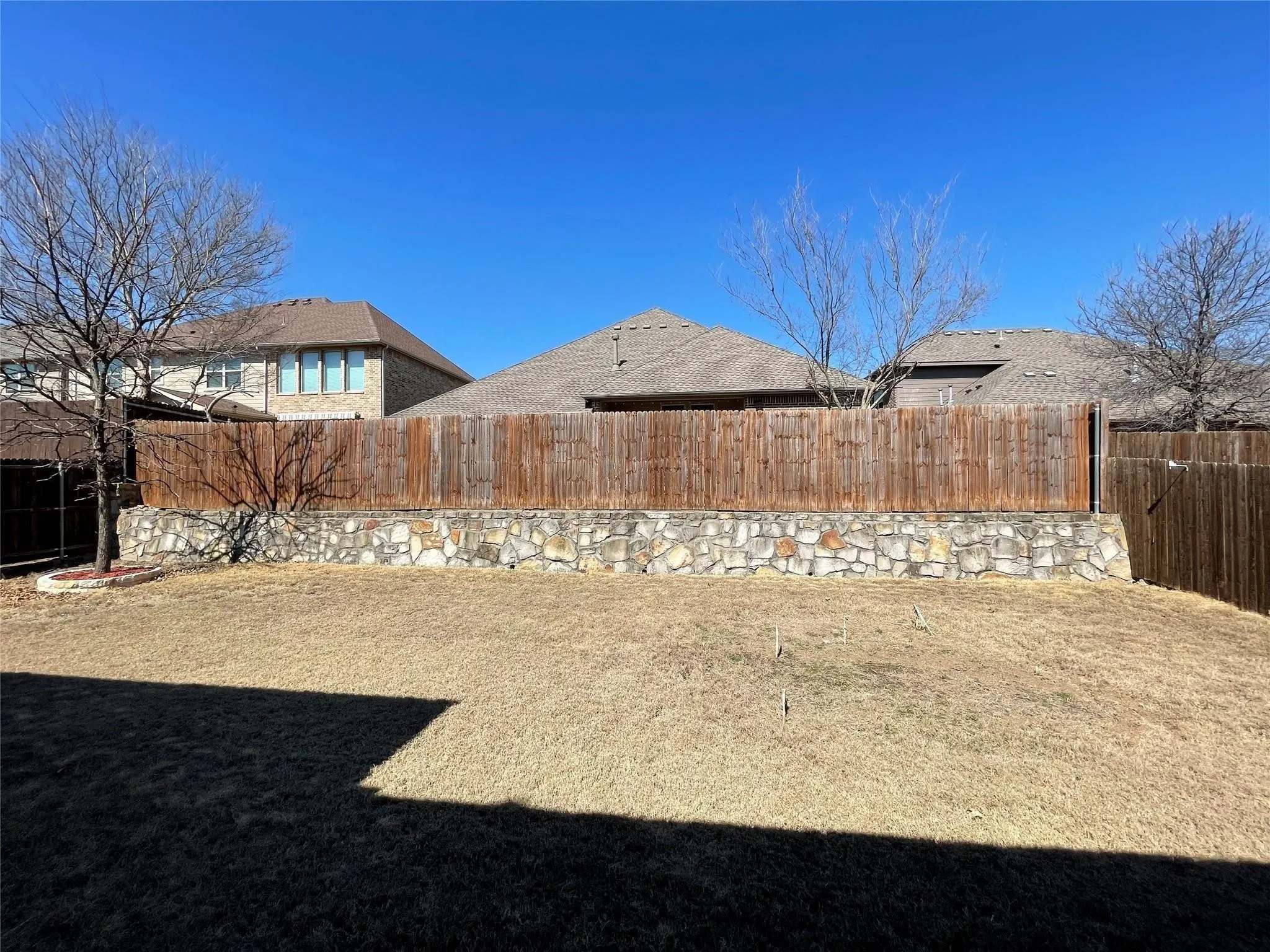 Single Family Residence For Rent in Collin County , 2404 Shenfield Drive, Mc Kinney, Texas 75071, 4 Bedroom, 2 Bathroom, 3 Garage spaces, 2,144 Sqft, built in 2016, mls#21364642, Real Estate Agent in Mc Kinney, Homes For Rent in Collin county, Homes For Rent in Mc Kinney, Realtor in Mc Kinney Texas, Real Estate Brokerage Independent Realty Texas, Luminita Cordes Realtor