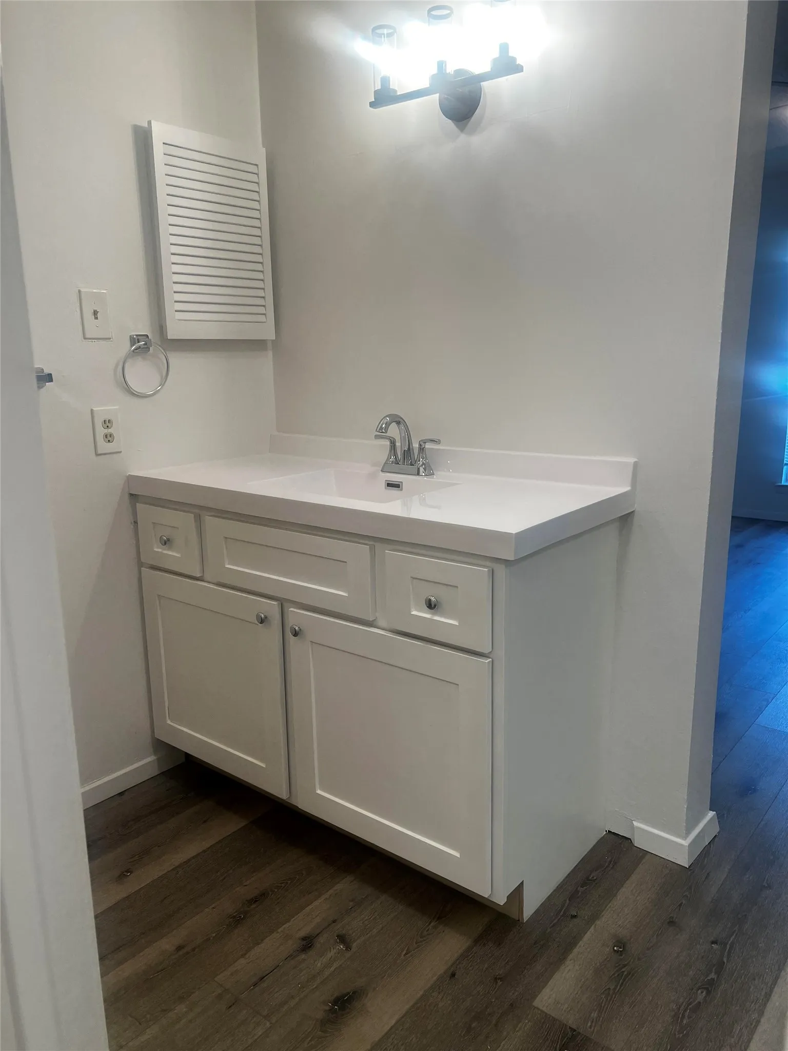 Condominium For Rent in Dallas County , 5981 Arapaho Road 309, Dallas, Texas 75248, 2 Bedroom, 2 Bathroom, Garage spaces, 995 Sqft, built in 1980, mls#21361971, Real Estate Agent in Dallas, Homes For Rent in Dallas county, Homes For Rent in Dallas, Realtor in Dallas Texas, Real Estate Brokerage Independent Realty Texas, Luminita Cordes Realtor