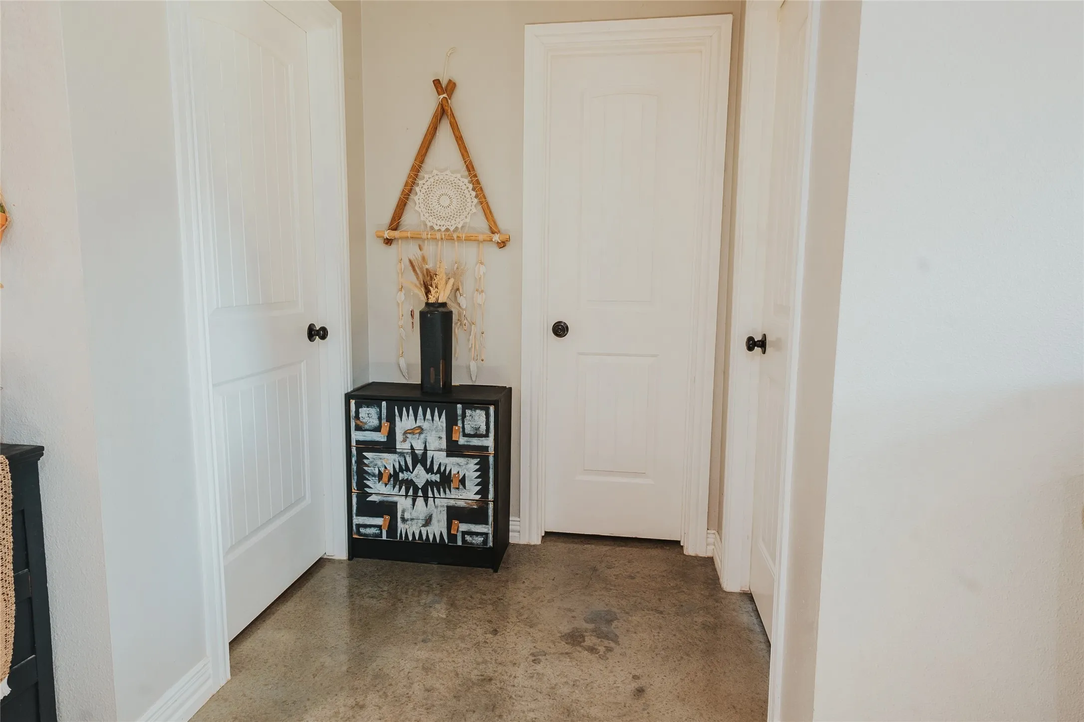 Single Family Residence For Sale in Hill County , 254 Hcr 1450 N, Covington, Texas 76636, 3 Bedroom, 2 Bathroom, Garage spaces, 1,712 Sqft, built in 2022, mls#21364534, Real Estate Agent in Covington, Homes For Sale in Hill county, Homes For Sale in Covington, Realtor in Covington Texas, Real Estate Brokerage Independent Realty Texas, Luminita Cordes Realtor