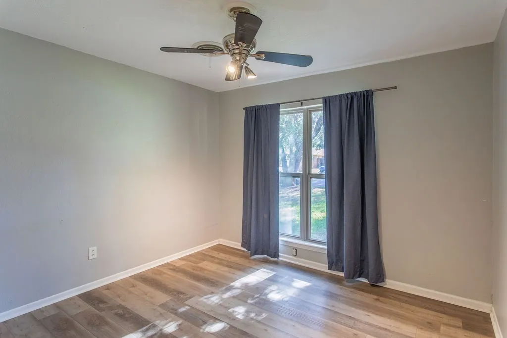 Single Family Residence For Sale in Taylor County , 718 Green Valley Drive, Abilene, Texas 79601, 4 Bedroom, 4 Bathroom, 2 Garage spaces, 2,688 Sqft, built in 1977, mls#21363743, Real Estate Agent in Abilene, Homes For Sale in Taylor county, Homes For Sale in Abilene, Realtor in Abilene Texas, Real Estate Brokerage Independent Realty Texas, Luminita Cordes Realtor