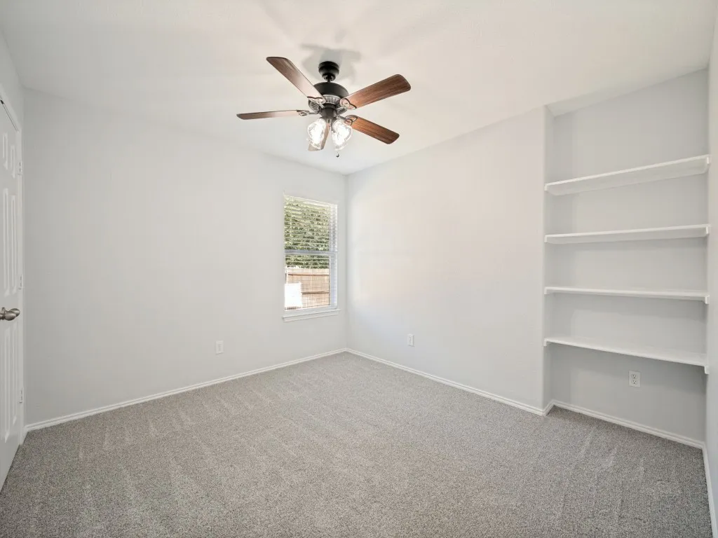 Single Family Residence For Rent in Denton County , 2524 Navasota Drive, Little Elm, Texas 75068, 4 Bedroom, 2 Bathroom, 2 Garage spaces, 2,093 Sqft, built in 2010, mls#21364639, Real Estate Agent in Little Elm, Homes For Rent in Denton county, Homes For Rent in Little Elm, Realtor in Little Elm Texas, Real Estate Brokerage Independent Realty Texas, Luminita Cordes Realtor