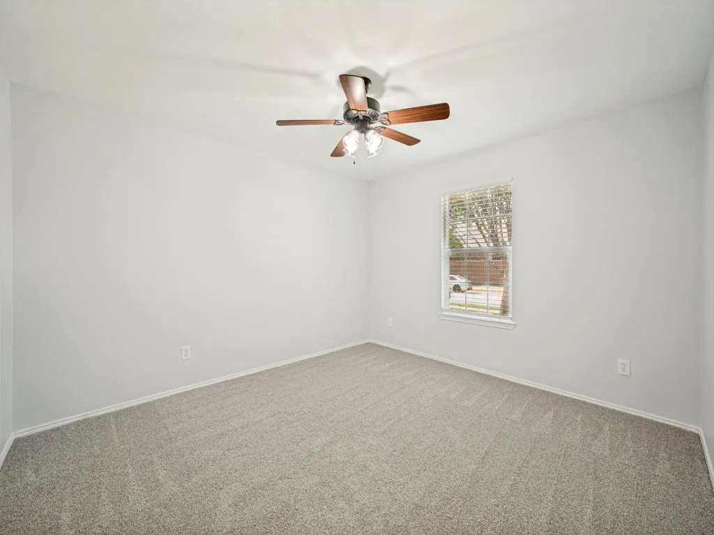 Single Family Residence For Rent in Denton County , 2524 Navasota Drive, Little Elm, Texas 75068, 4 Bedroom, 2 Bathroom, 2 Garage spaces, 2,093 Sqft, built in 2010, mls#21364639, Real Estate Agent in Little Elm, Homes For Rent in Denton county, Homes For Rent in Little Elm, Realtor in Little Elm Texas, Real Estate Brokerage Independent Realty Texas, Luminita Cordes Realtor