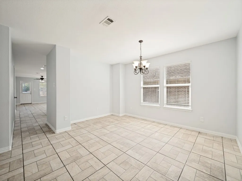 Single Family Residence For Rent in Denton County , 2524 Navasota Drive, Little Elm, Texas 75068, 4 Bedroom, 2 Bathroom, 2 Garage spaces, 2,093 Sqft, built in 2010, mls#21364639, Real Estate Agent in Little Elm, Homes For Rent in Denton county, Homes For Rent in Little Elm, Realtor in Little Elm Texas, Real Estate Brokerage Independent Realty Texas, Luminita Cordes Realtor