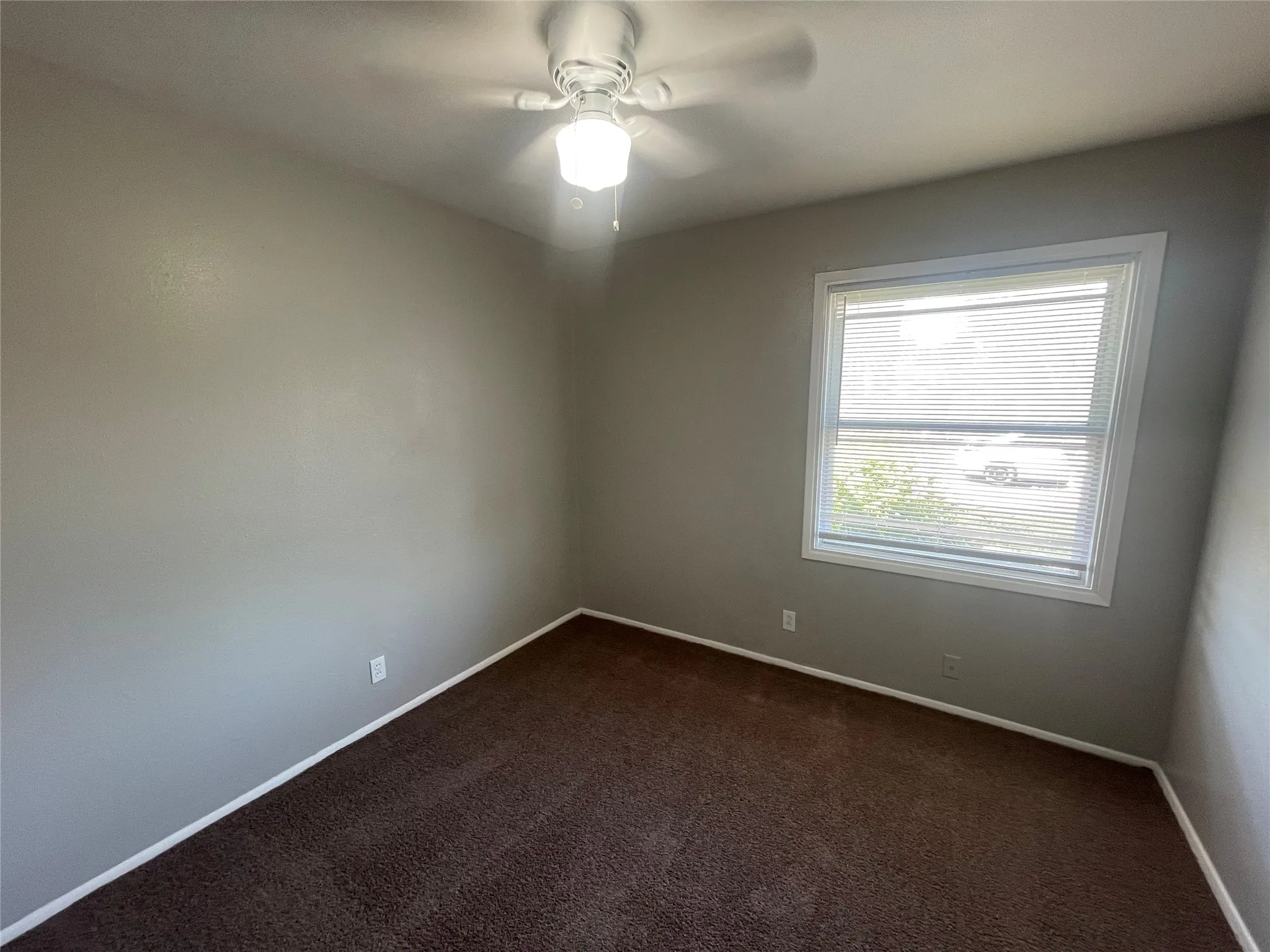 Single Family Residence For Rent in Dallas County , 3602 Norma Drive, Garland, Texas 75042, 3 Bedroom, 2 Bathroom, 1 Garage spaces, 1,200 Sqft, built in 1960, mls#21364662, Real Estate Agent in Garland, Homes For Rent in Dallas county, Homes For Rent in Garland, Realtor in Garland Texas, Real Estate Brokerage Independent Realty Texas, Luminita Cordes Realtor