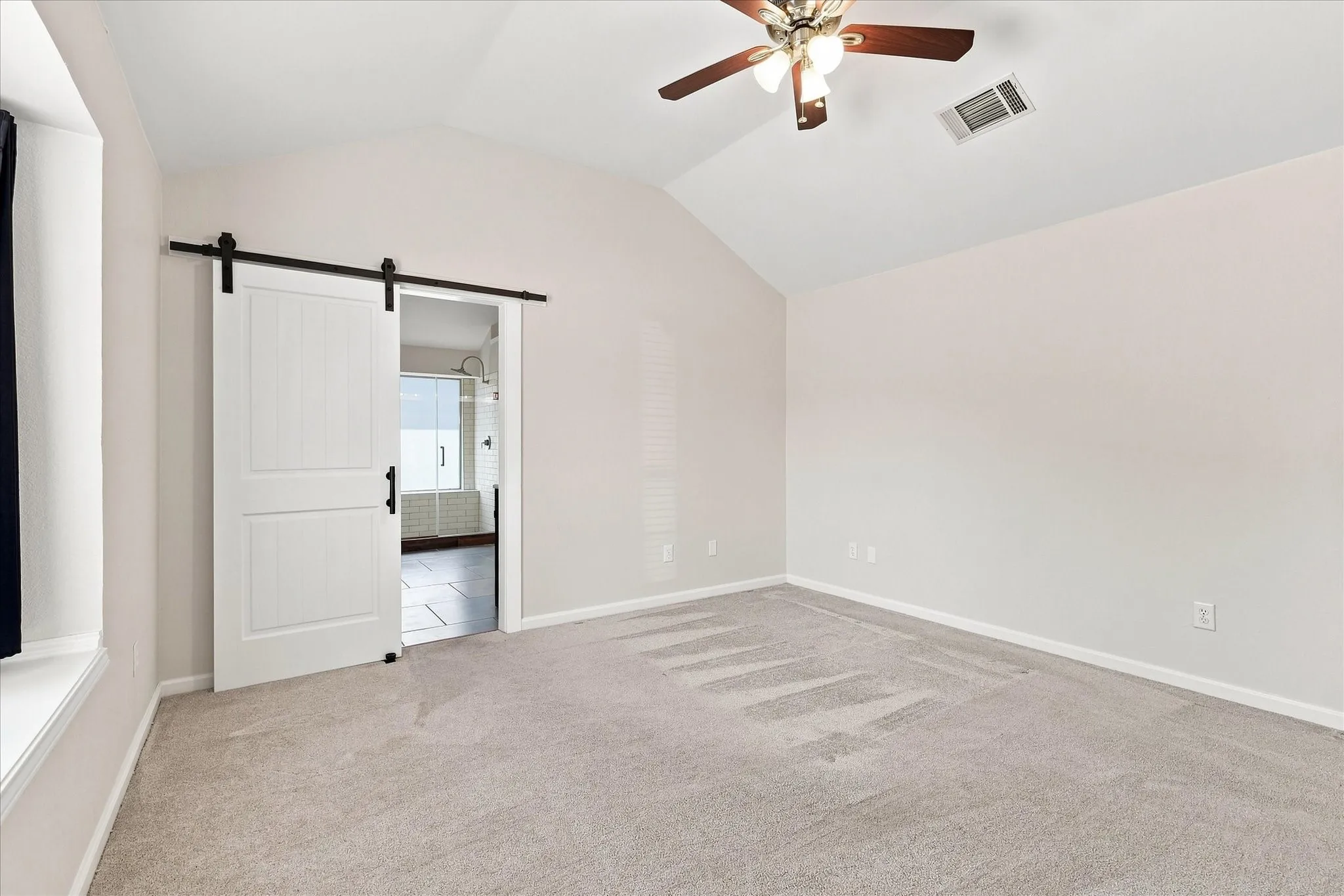 Single Family Residence For Sale in Collin County , 6905 Scott Court, Sachse, Texas 75048, 3 Bedroom, 2 Bathroom, 2 Garage spaces, 1,508 Sqft, built in 1993, mls#21362035, Real Estate Agent in Sachse, Homes For Sale in Collin county, Homes For Sale in Sachse, Realtor in Sachse Texas, Real Estate Brokerage Independent Realty Texas, Luminita Cordes Realtor