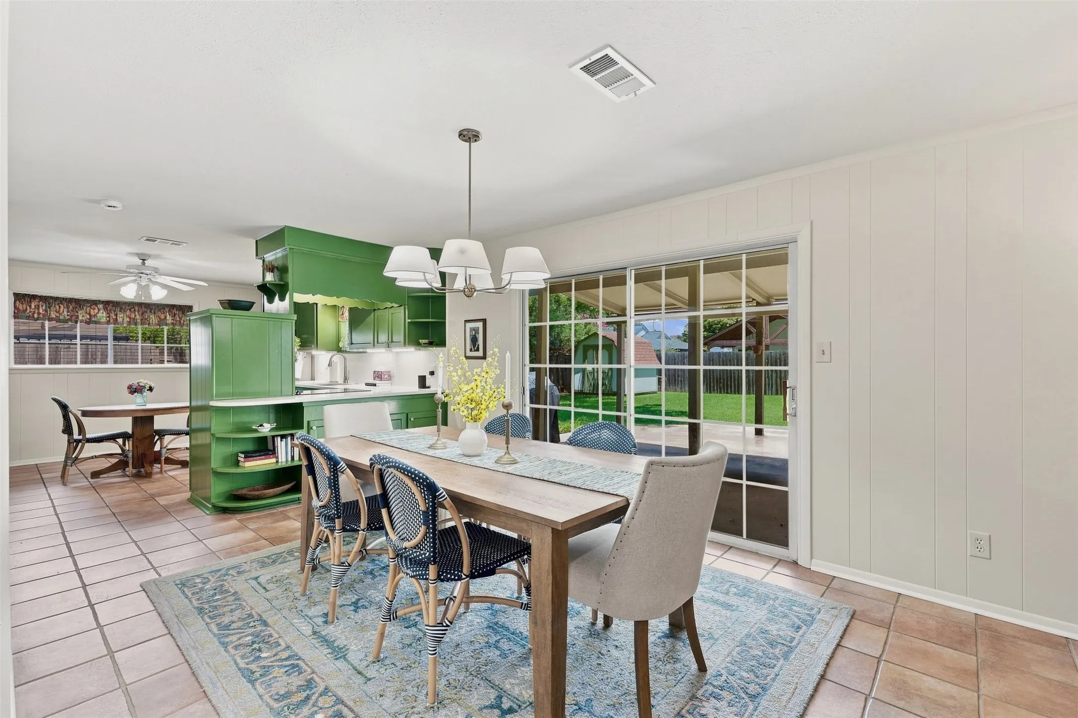 Single Family Residence For Sale in Tarrant County , 4236 Whitfield Avenue, Fort Worth, Texas 76109, 3 Bedroom, 2 Bathroom, 2 Garage spaces, 1,657 Sqft, built in 1956, mls#21364666, Real Estate Agent in Fort Worth, Homes For Sale in Tarrant county, Homes For Sale in Fort Worth, Realtor in Fort Worth Texas, Real Estate Brokerage Independent Realty Texas, Luminita Cordes Realtor