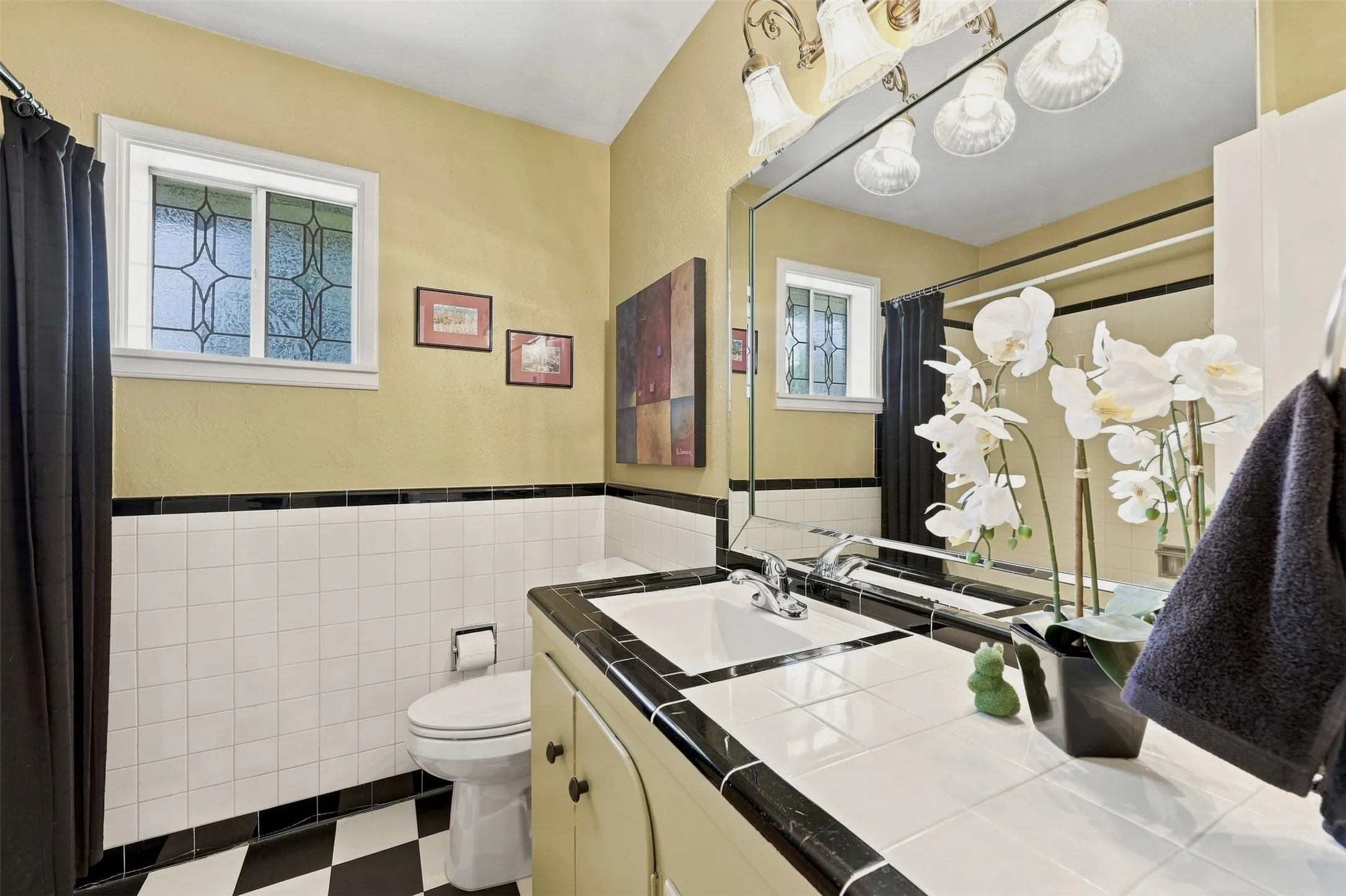 Single Family Residence For Sale in Tarrant County , 4236 Whitfield Avenue, Fort Worth, Texas 76109, 3 Bedroom, 2 Bathroom, 2 Garage spaces, 1,657 Sqft, built in 1956, mls#21364666, Real Estate Agent in Fort Worth, Homes For Sale in Tarrant county, Homes For Sale in Fort Worth, Realtor in Fort Worth Texas, Real Estate Brokerage Independent Realty Texas, Luminita Cordes Realtor