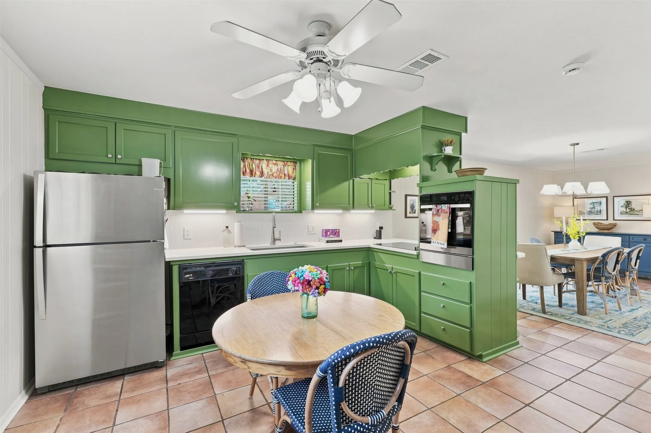 Single Family Residence For Sale in Tarrant County , 4236 Whitfield Avenue, Fort Worth, Texas 76109, 3 Bedroom, 2 Bathroom, 2 Garage spaces, 1,657 Sqft, built in 1956, mls#21364666, Real Estate Agent in Fort Worth, Homes For Sale in Tarrant county, Homes For Sale in Fort Worth, Realtor in Fort Worth Texas, Real Estate Brokerage Independent Realty Texas, Luminita Cordes Realtor