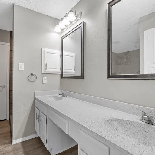 Duplex For Rent in Denton County , 4045 Saint Christopher Lane, Dallas, Texas 75287, 3 Bedroom, 3 Bathroom, 2 Garage spaces, 2,182 Sqft, built in 1984, mls#21364665, Real Estate Agent in Dallas, Homes For Rent in Denton county, Homes For Rent in Dallas, Realtor in Dallas Texas, Real Estate Brokerage Independent Realty Texas, Luminita Cordes Realtor