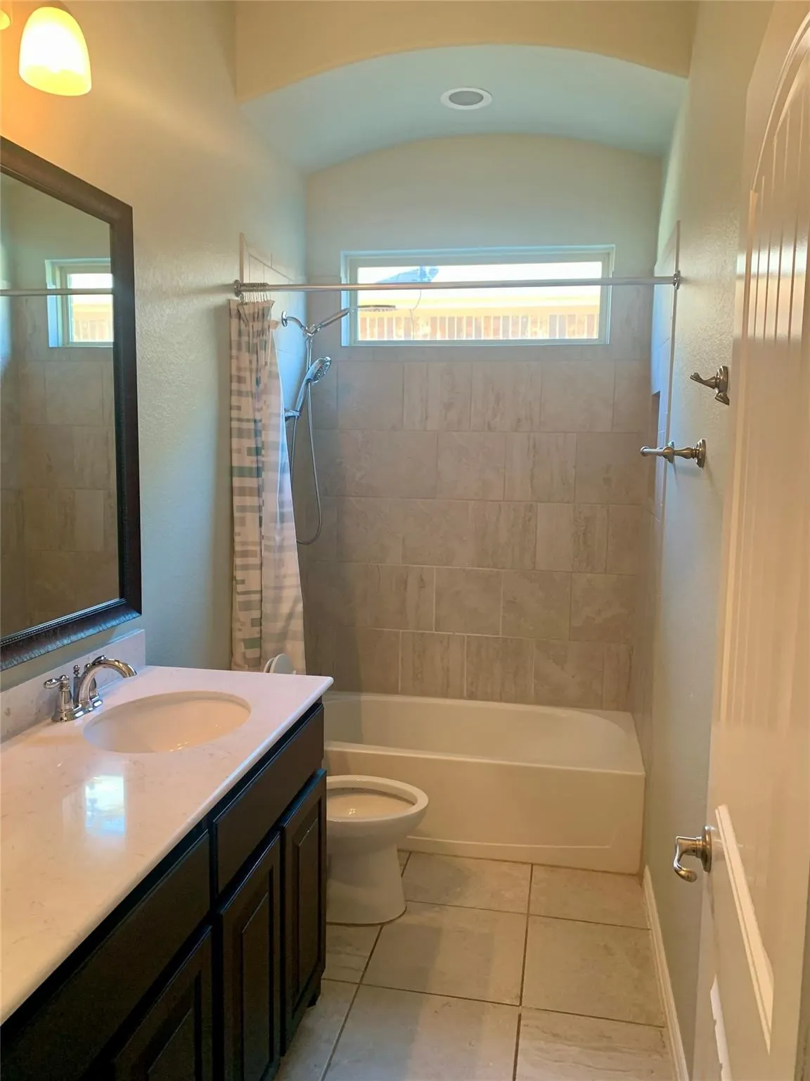 Single Family Residence For Rent in Tarrant County , 3140 Sangria Lane, Fort Worth, Texas 76177, 4 Bedroom, 3 Bathroom, 2 Garage spaces, 2,010 Sqft, built in 2016, mls#21364123, Real Estate Agent in Fort Worth, Homes For Rent in Tarrant county, Homes For Rent in Fort Worth, Realtor in Fort Worth Texas, Real Estate Brokerage Independent Realty Texas, Luminita Cordes Realtor
