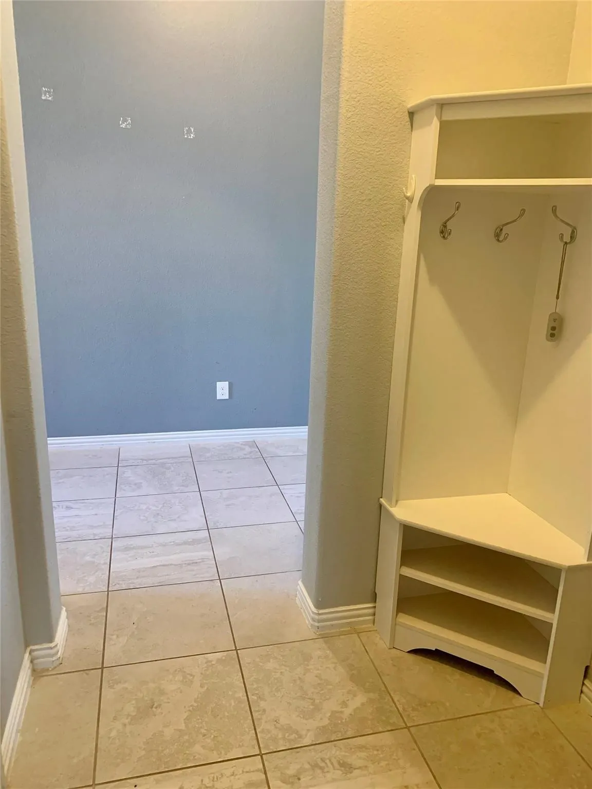 Single Family Residence For Rent in Tarrant County , 3140 Sangria Lane, Fort Worth, Texas 76177, 4 Bedroom, 3 Bathroom, 2 Garage spaces, 2,010 Sqft, built in 2016, mls#21364123, Real Estate Agent in Fort Worth, Homes For Rent in Tarrant county, Homes For Rent in Fort Worth, Realtor in Fort Worth Texas, Real Estate Brokerage Independent Realty Texas, Luminita Cordes Realtor