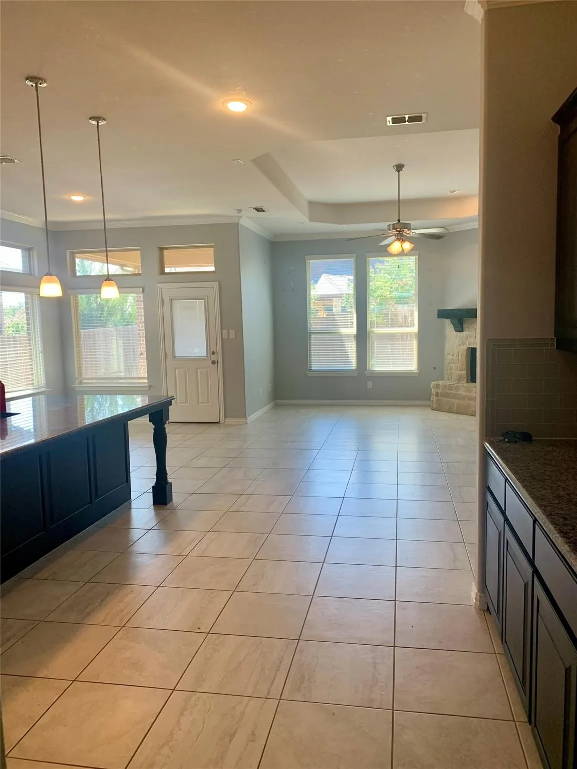 Single Family Residence For Rent in Tarrant County , 3140 Sangria Lane, Fort Worth, Texas 76177, 4 Bedroom, 3 Bathroom, 2 Garage spaces, 2,010 Sqft, built in 2016, mls#21364123, Real Estate Agent in Fort Worth, Homes For Rent in Tarrant county, Homes For Rent in Fort Worth, Realtor in Fort Worth Texas, Real Estate Brokerage Independent Realty Texas, Luminita Cordes Realtor