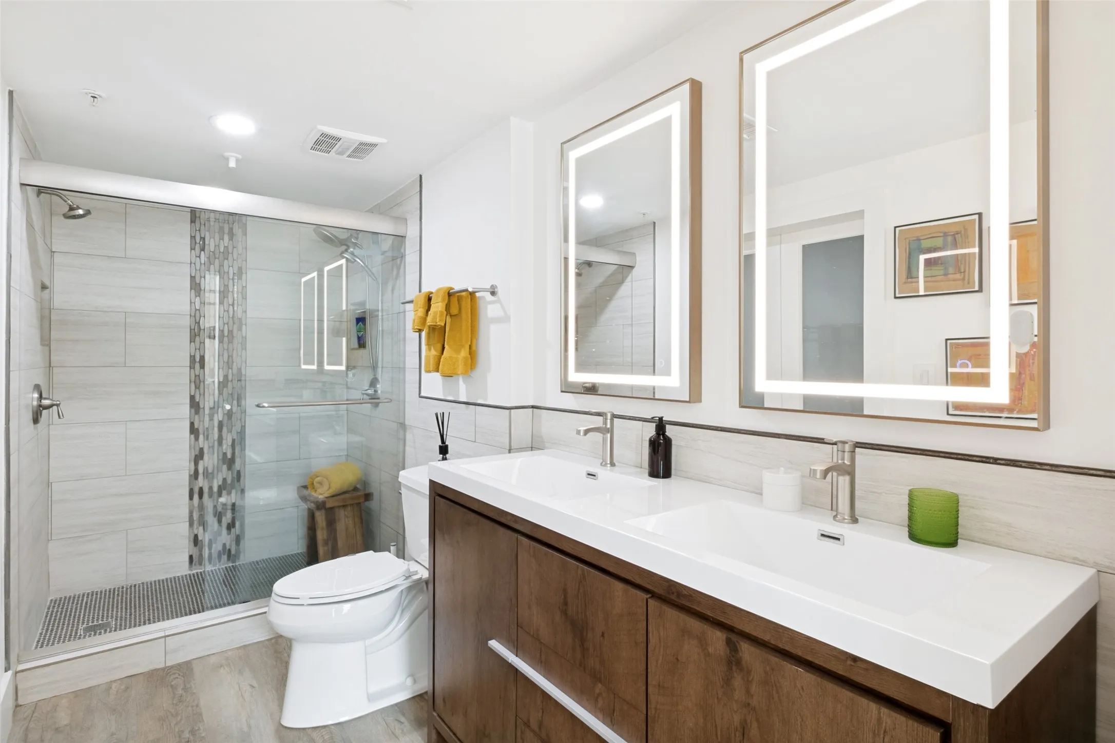 2502 Live Oak #104 - www.2502LiveOak104.com