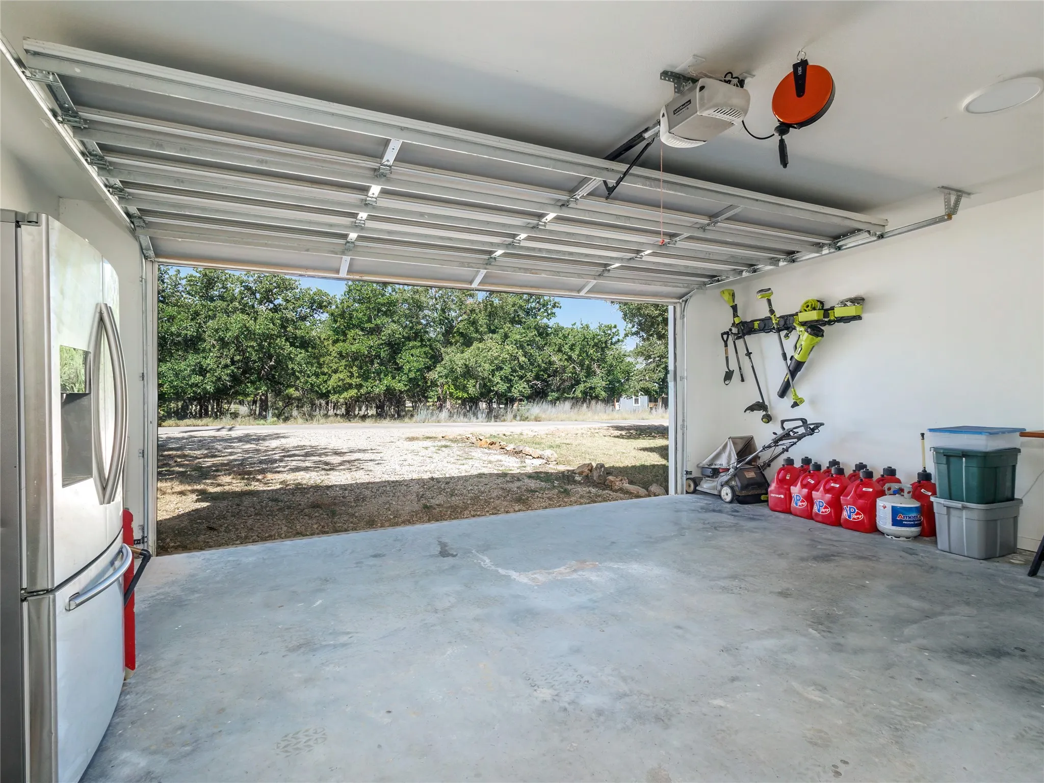 Single Family Residence For Sale in Brown County , 660 Oak Point Drive, May, Texas 76857, 5 Bedroom, 3 Bathroom, 6 Garage spaces, 2,686 Sqft, built in 2023, mls#21330363, Real Estate Agent in May, Homes For Sale in Brown county, Homes For Sale in May, Realtor in May Texas, Real Estate Brokerage Independent Realty Texas, Luminita Cordes Realtor