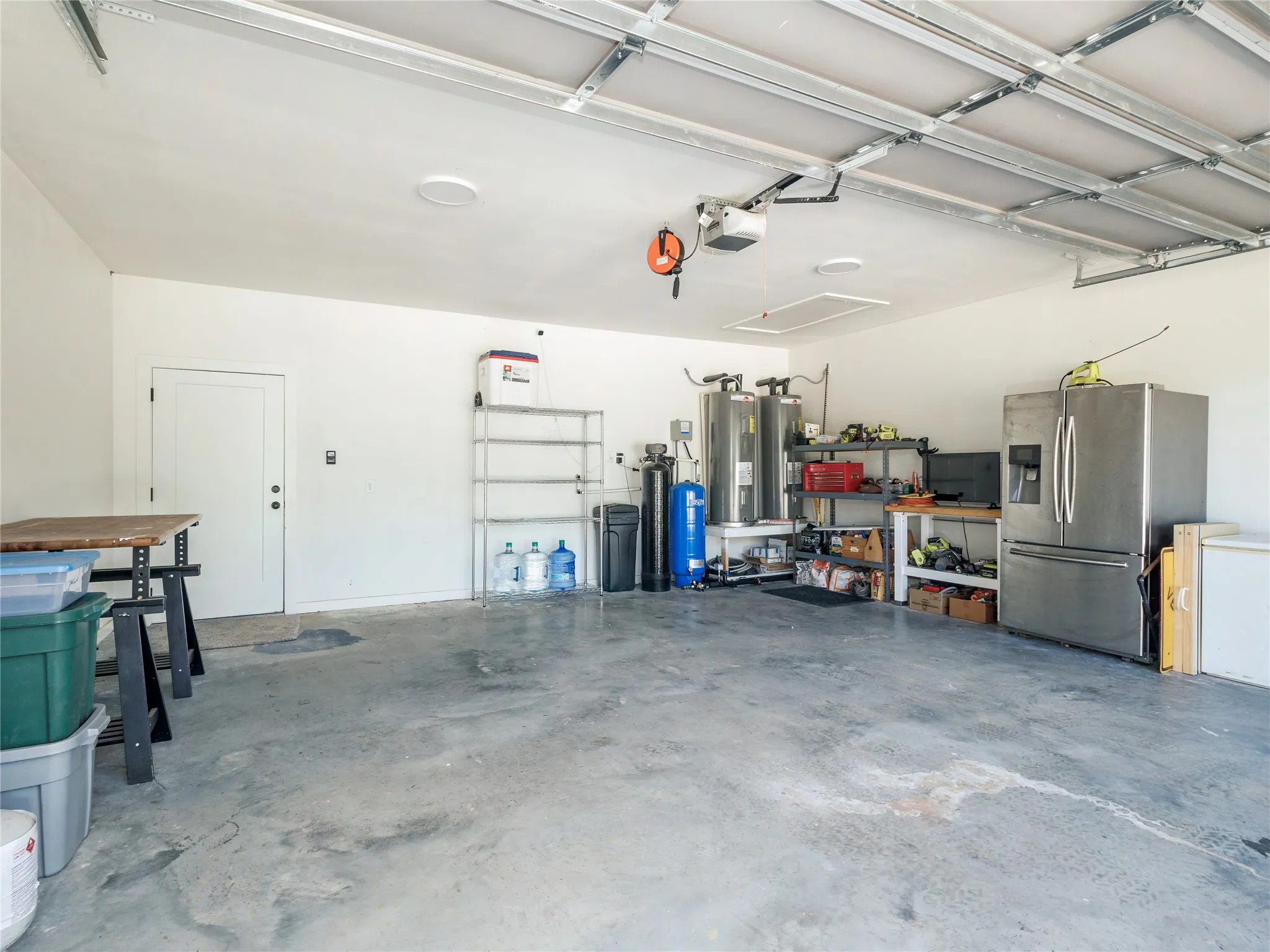 Single Family Residence For Sale in Brown County , 660 Oak Point Drive, May, Texas 76857, 5 Bedroom, 3 Bathroom, 6 Garage spaces, 2,686 Sqft, built in 2023, mls#21330363, Real Estate Agent in May, Homes For Sale in Brown county, Homes For Sale in May, Realtor in May Texas, Real Estate Brokerage Independent Realty Texas, Luminita Cordes Realtor