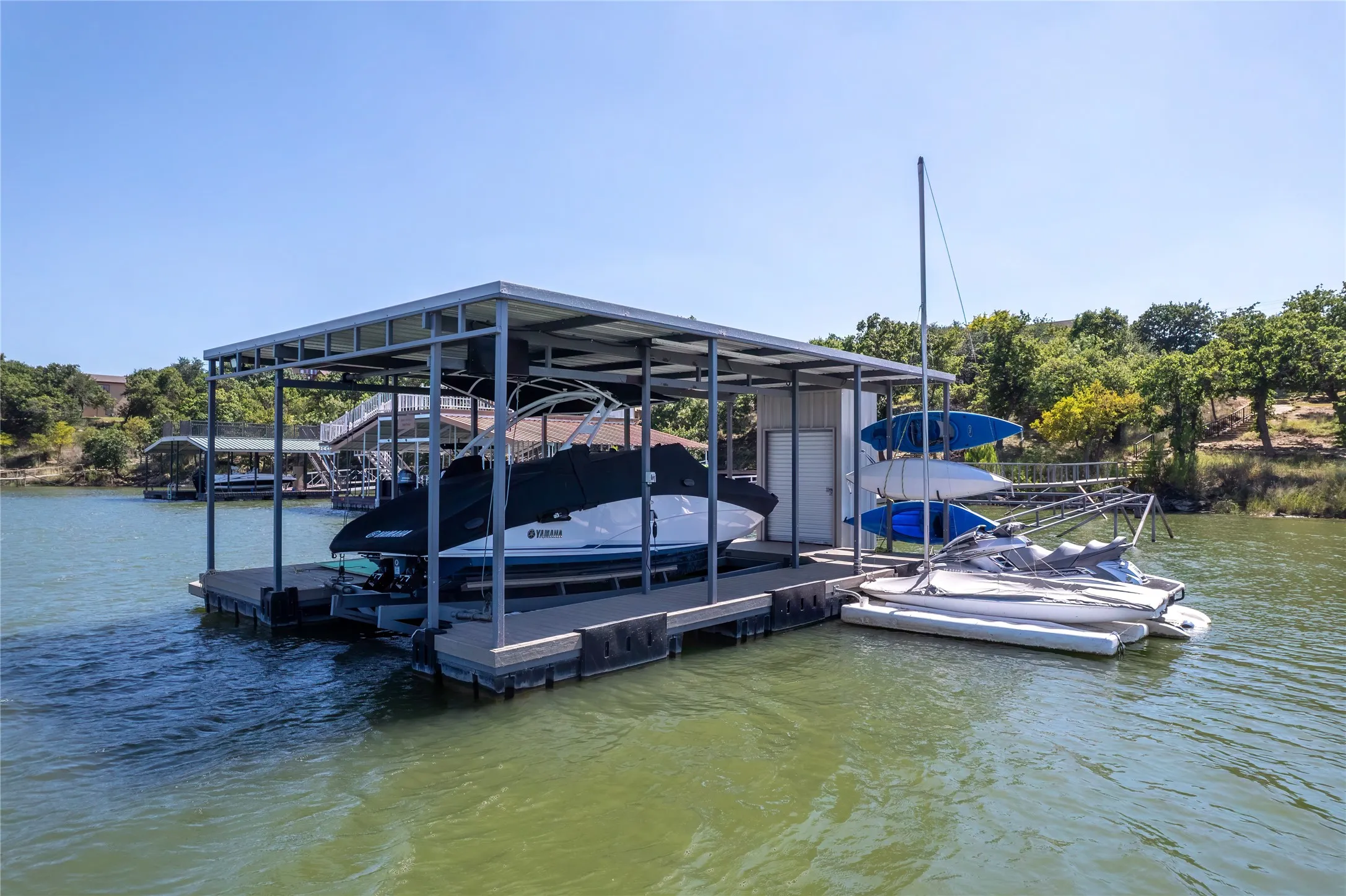 Single Family Residence For Sale in Brown County , 660 Oak Point Drive, May, Texas 76857, 5 Bedroom, 3 Bathroom, 6 Garage spaces, 2,686 Sqft, built in 2023, mls#21330363, Real Estate Agent in May, Homes For Sale in Brown county, Homes For Sale in May, Realtor in May Texas, Real Estate Brokerage Independent Realty Texas, Luminita Cordes Realtor