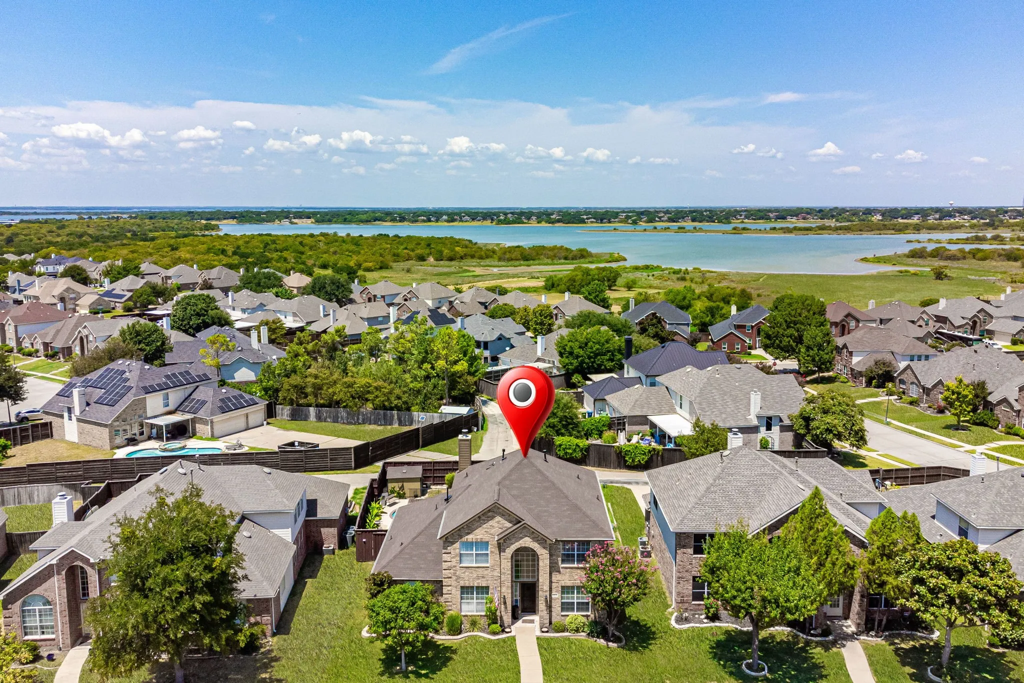Single Family Residence For Sale in Denton County , 4013 Standridge Drive, The Colony, Texas 75056, 4 Bedroom, 3 Bathroom, 2 Garage spaces, 2,992 Sqft, built in 1999, mls#21338717, Real Estate Agent in The Colony, Homes For Sale in Denton county, Homes For Sale in The Colony, Realtor in The Colony Texas, Real Estate Brokerage Independent Realty Texas, Luminita Cordes Realtor