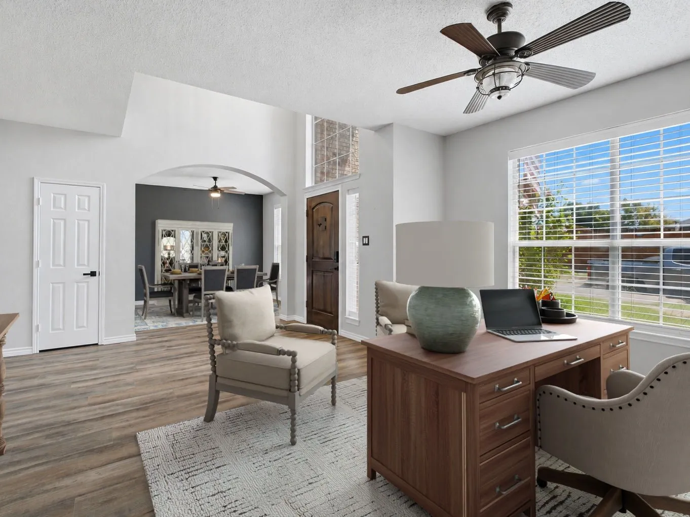 Single Family Residence For Sale in Denton County , 4013 Standridge Drive, The Colony, Texas 75056, 4 Bedroom, 3 Bathroom, 2 Garage spaces, 2,992 Sqft, built in 1999, mls#21338717, Real Estate Agent in The Colony, Homes For Sale in Denton county, Homes For Sale in The Colony, Realtor in The Colony Texas, Real Estate Brokerage Independent Realty Texas, Luminita Cordes Realtor