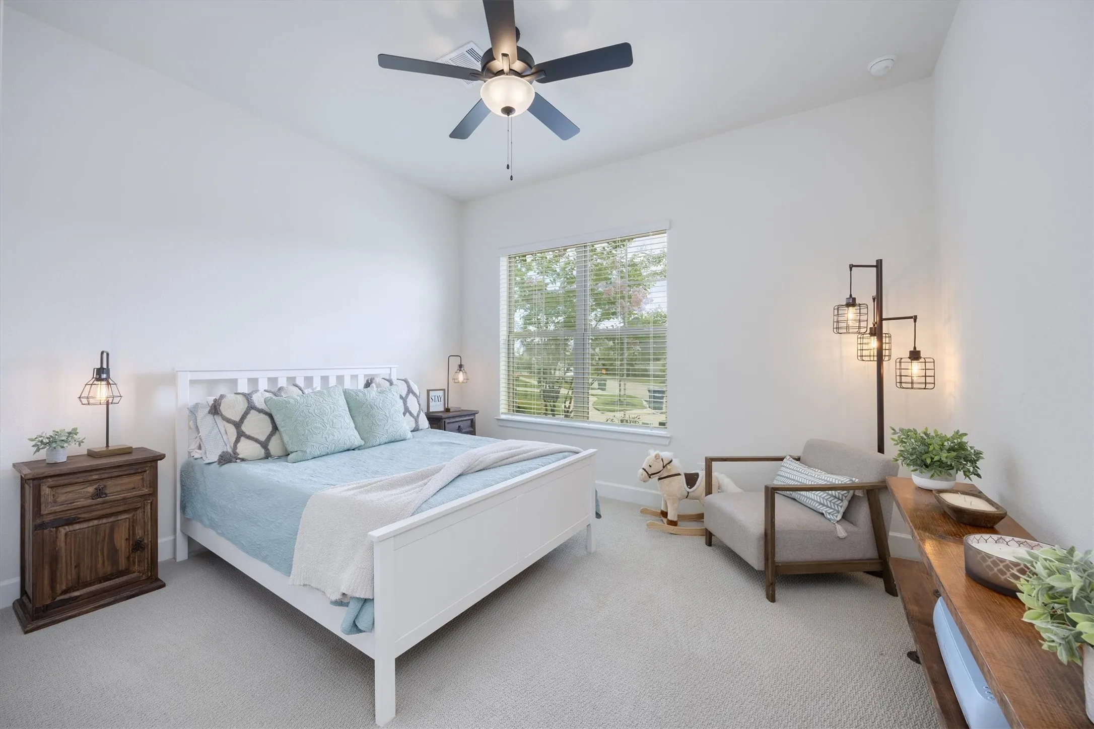 Second bedroom