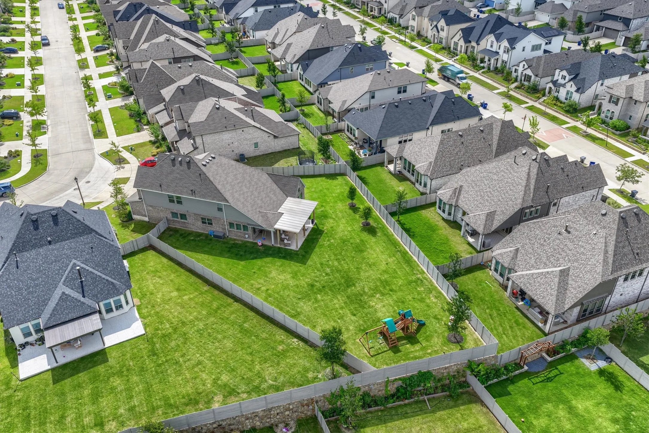 Single Family Residence For Sale in Collin County , 3253 Switchgrass Drive, Mc Kinney, Texas 75071, 4 Bedroom, 5 Bathroom, 3 Garage spaces, 2,979 Sqft, built in 2023, mls#21364695, Real Estate Agent in Mc Kinney, Homes For Sale in Collin county, Homes For Sale in Mc Kinney, Realtor in Mc Kinney Texas, Real Estate Brokerage Independent Realty Texas, Luminita Cordes Realtor