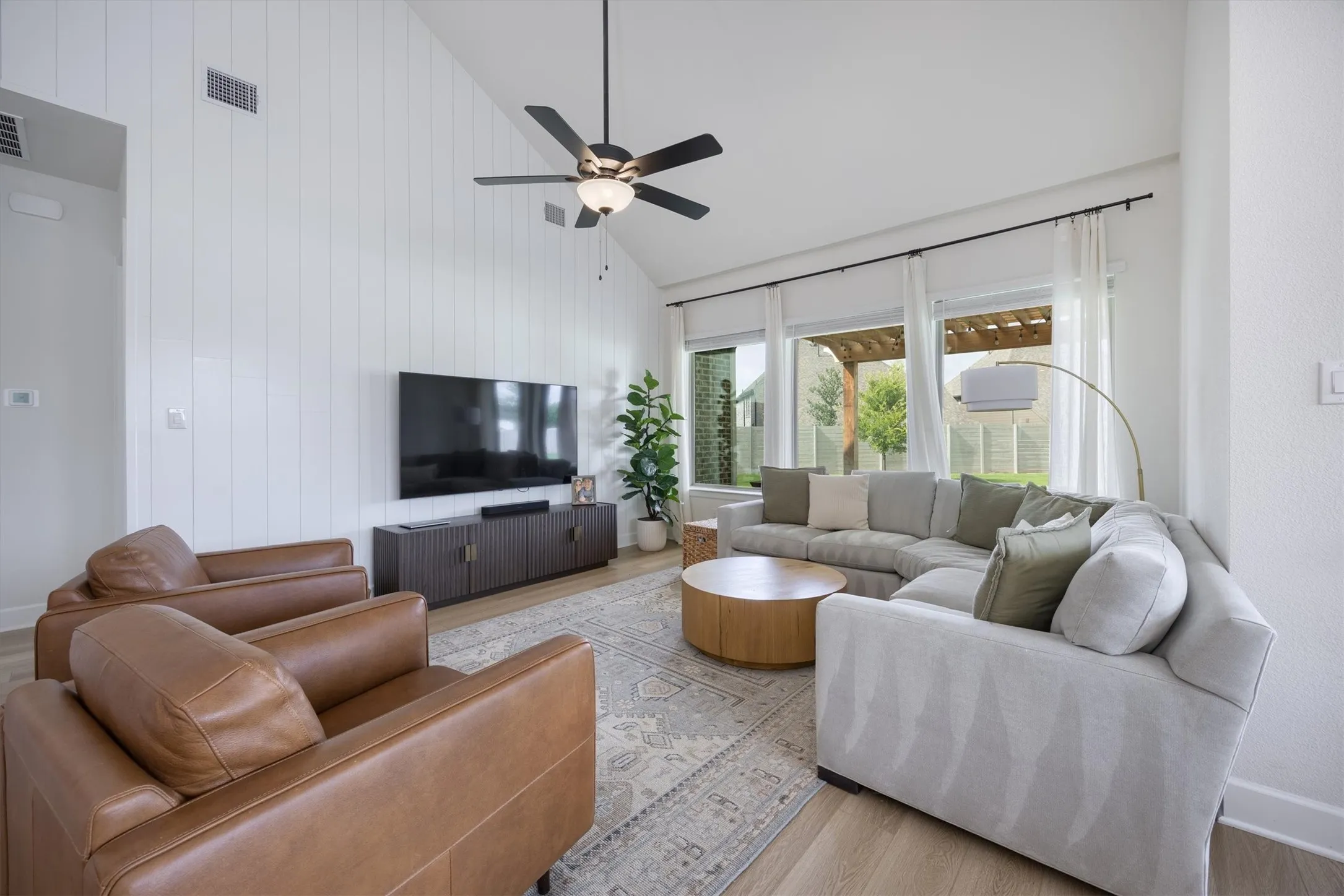 Single Family Residence For Sale in Collin County , 3253 Switchgrass Drive, Mc Kinney, Texas 75071, 4 Bedroom, 5 Bathroom, 3 Garage spaces, 2,979 Sqft, built in 2023, mls#21364695, Real Estate Agent in Mc Kinney, Homes For Sale in Collin county, Homes For Sale in Mc Kinney, Realtor in Mc Kinney Texas, Real Estate Brokerage Independent Realty Texas, Luminita Cordes Realtor