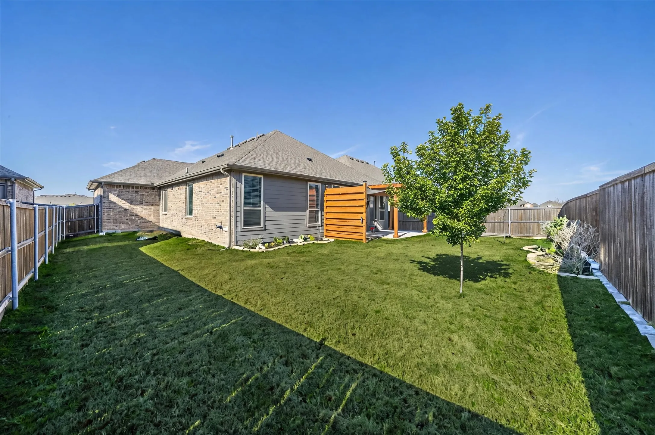Single Family Residence For Sale in Denton County , 2700 Lakeside Drive, Providence Village, Texas 76227, 4 Bedroom, 2 Bathroom, 3 Garage spaces, 1,851 Sqft, built in 2020, mls#21362258, Real Estate Agent in Providence Village, Homes For Sale in Denton county, Homes For Sale in Providence Village, Realtor in Providence Village Texas, Real Estate Brokerage Independent Realty Texas, Luminita Cordes Realtor