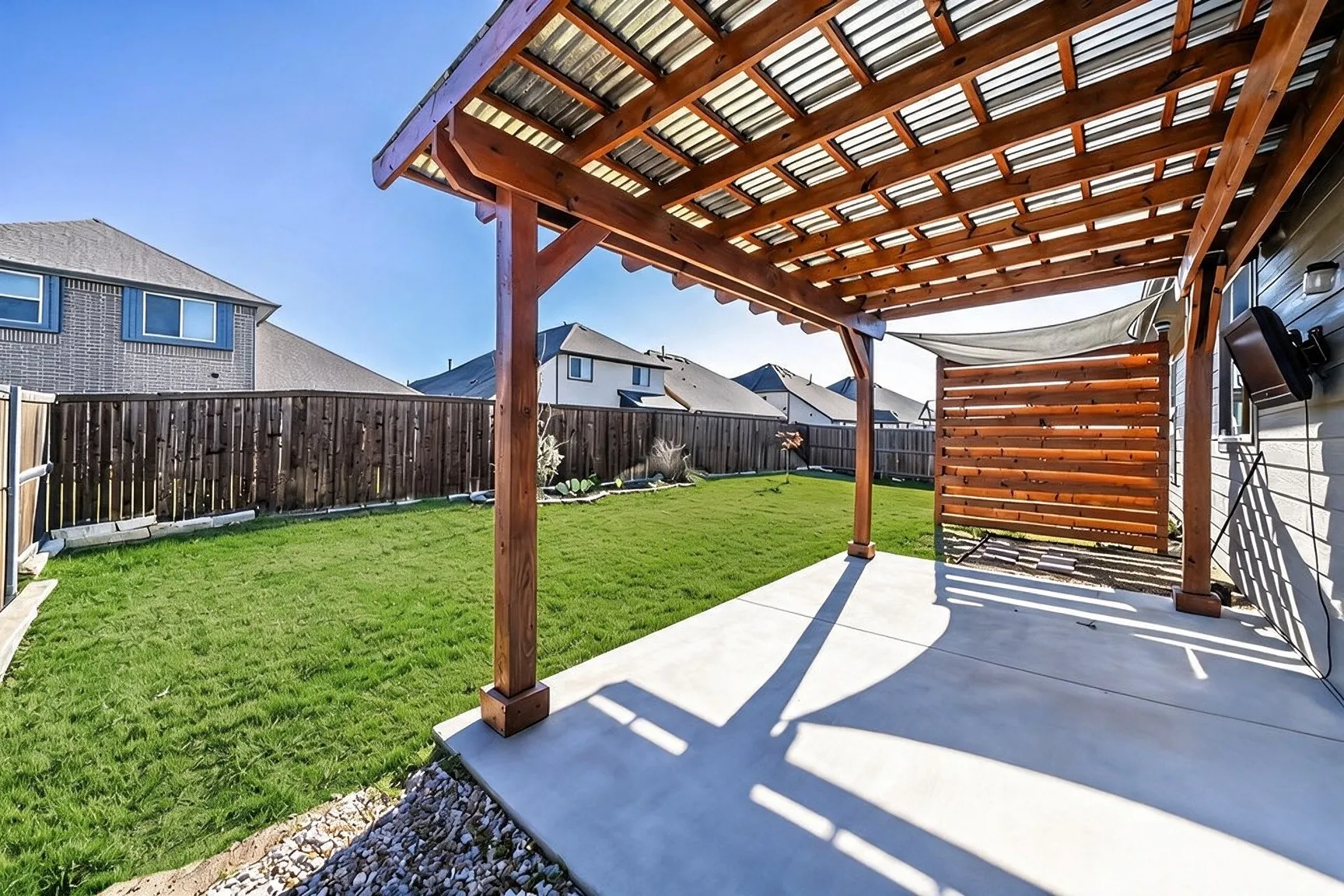 Single Family Residence For Sale in Denton County , 2700 Lakeside Drive, Providence Village, Texas 76227, 4 Bedroom, 2 Bathroom, 3 Garage spaces, 1,851 Sqft, built in 2020, mls#21362258, Real Estate Agent in Providence Village, Homes For Sale in Denton county, Homes For Sale in Providence Village, Realtor in Providence Village Texas, Real Estate Brokerage Independent Realty Texas, Luminita Cordes Realtor