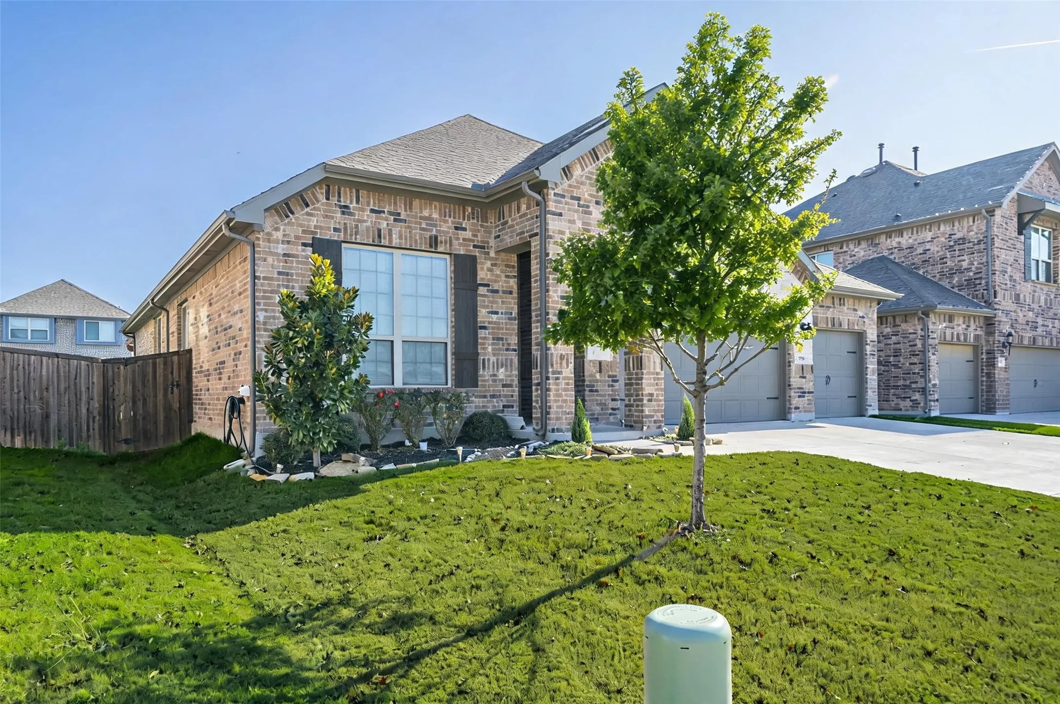 Single Family Residence For Sale in Denton County , 2700 Lakeside Drive, Providence Village, Texas 76227, 4 Bedroom, 2 Bathroom, 3 Garage spaces, 1,851 Sqft, built in 2020, mls#21362258, Real Estate Agent in Providence Village, Homes For Sale in Denton county, Homes For Sale in Providence Village, Realtor in Providence Village Texas, Real Estate Brokerage Independent Realty Texas, Luminita Cordes Realtor