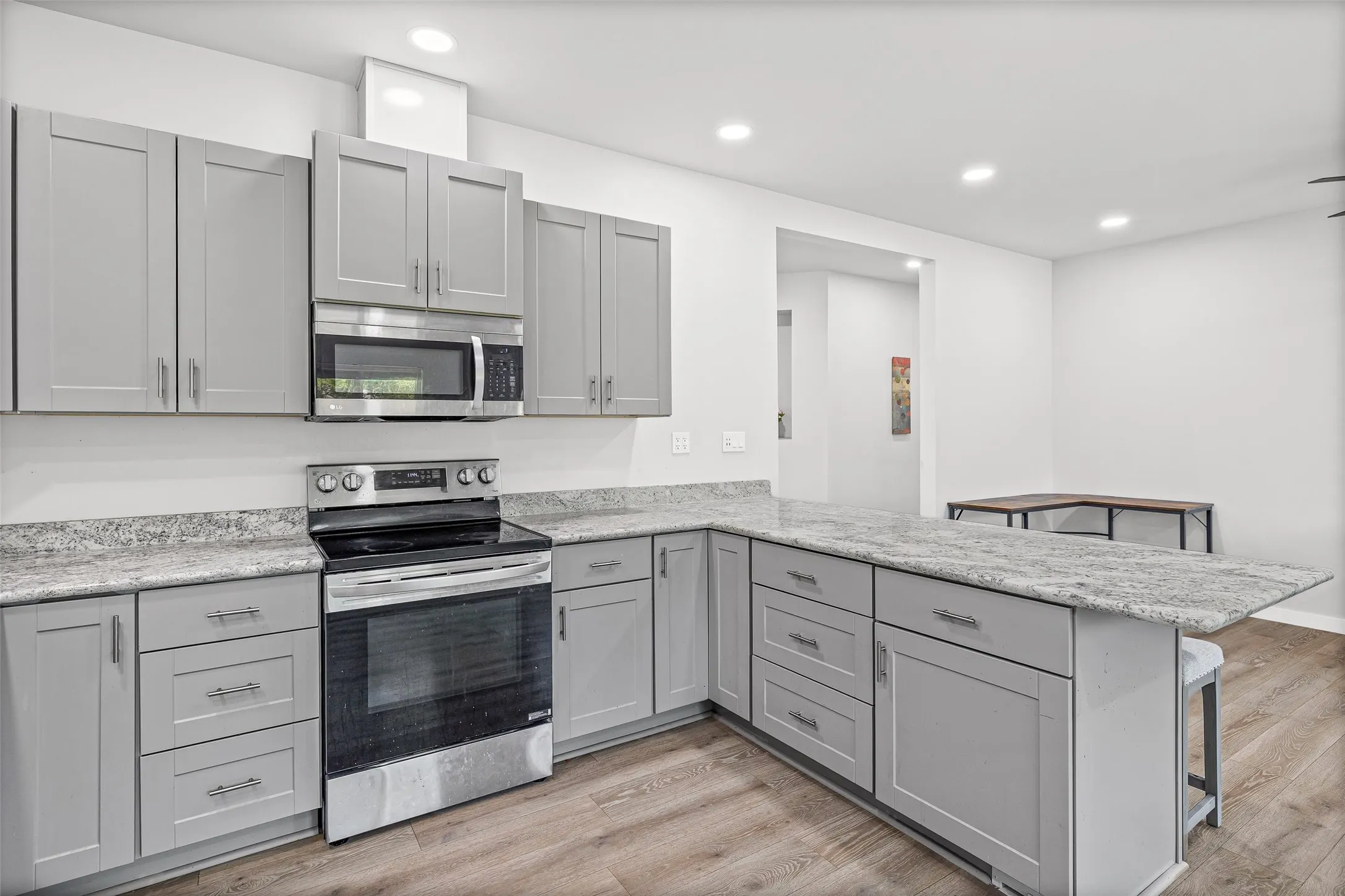 Single Family Residence For Sale in Hood County , 5908 Collins Court, Granbury, Texas 76048, 3 Bedroom, 2 Bathroom, 2 Garage spaces, 1,756 Sqft, built in 2024, mls#21364725, Real Estate Agent in Granbury, Homes For Sale in Hood county, Homes For Sale in Granbury, Realtor in Granbury Texas, Real Estate Brokerage Independent Realty Texas, Luminita Cordes Realtor