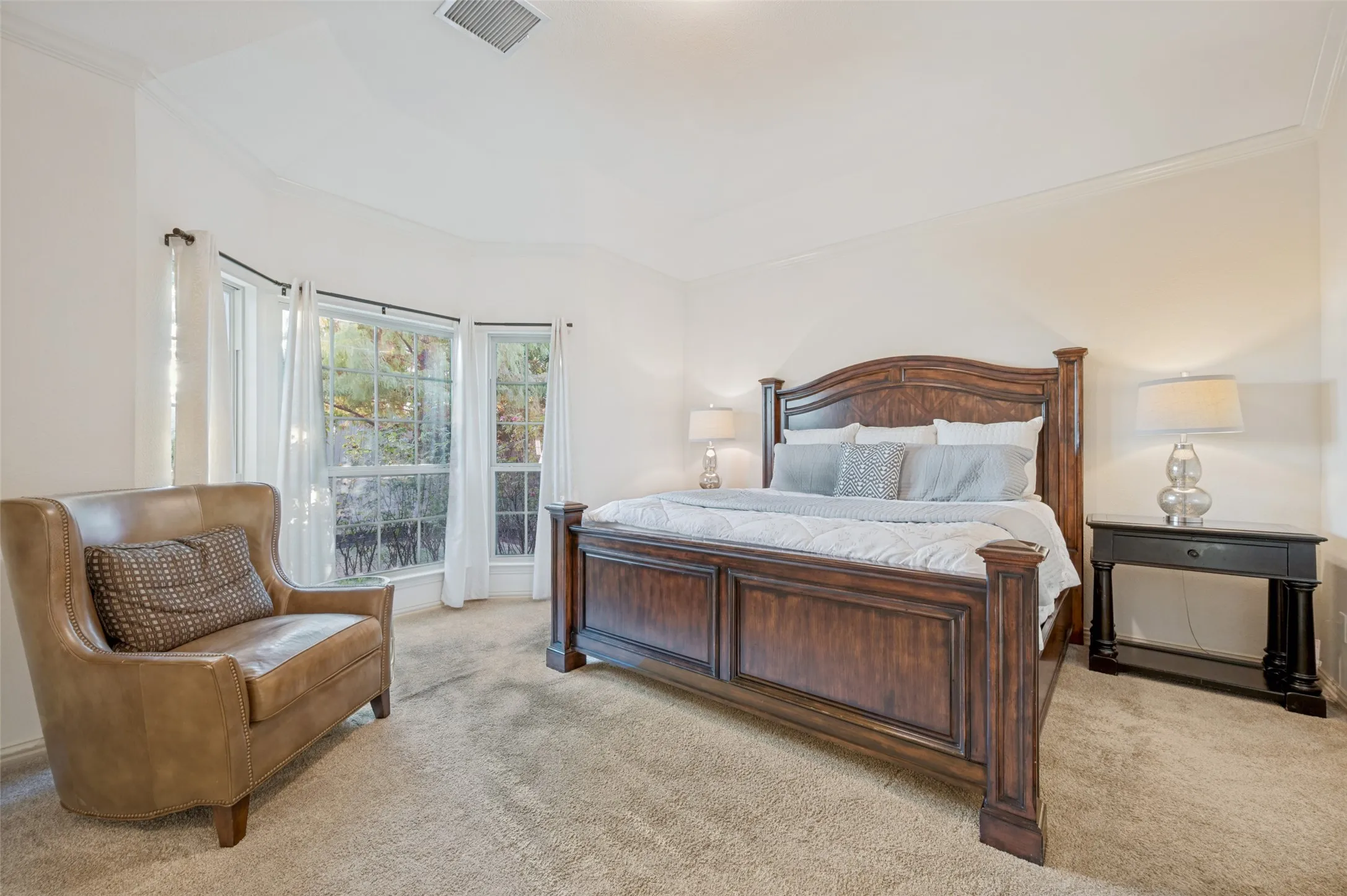 Single Family Residence For Sale in Collin County , 2511 Appaloosa Lane, Celina, Texas 75009, 3 Bedroom, 2 Bathroom, 2 Garage spaces, 2,050 Sqft, built in 2015, mls#21363799, Real Estate Agent in Celina, Homes For Sale in Collin county, Homes For Sale in Celina, Realtor in Celina Texas, Real Estate Brokerage Independent Realty Texas, Luminita Cordes Realtor