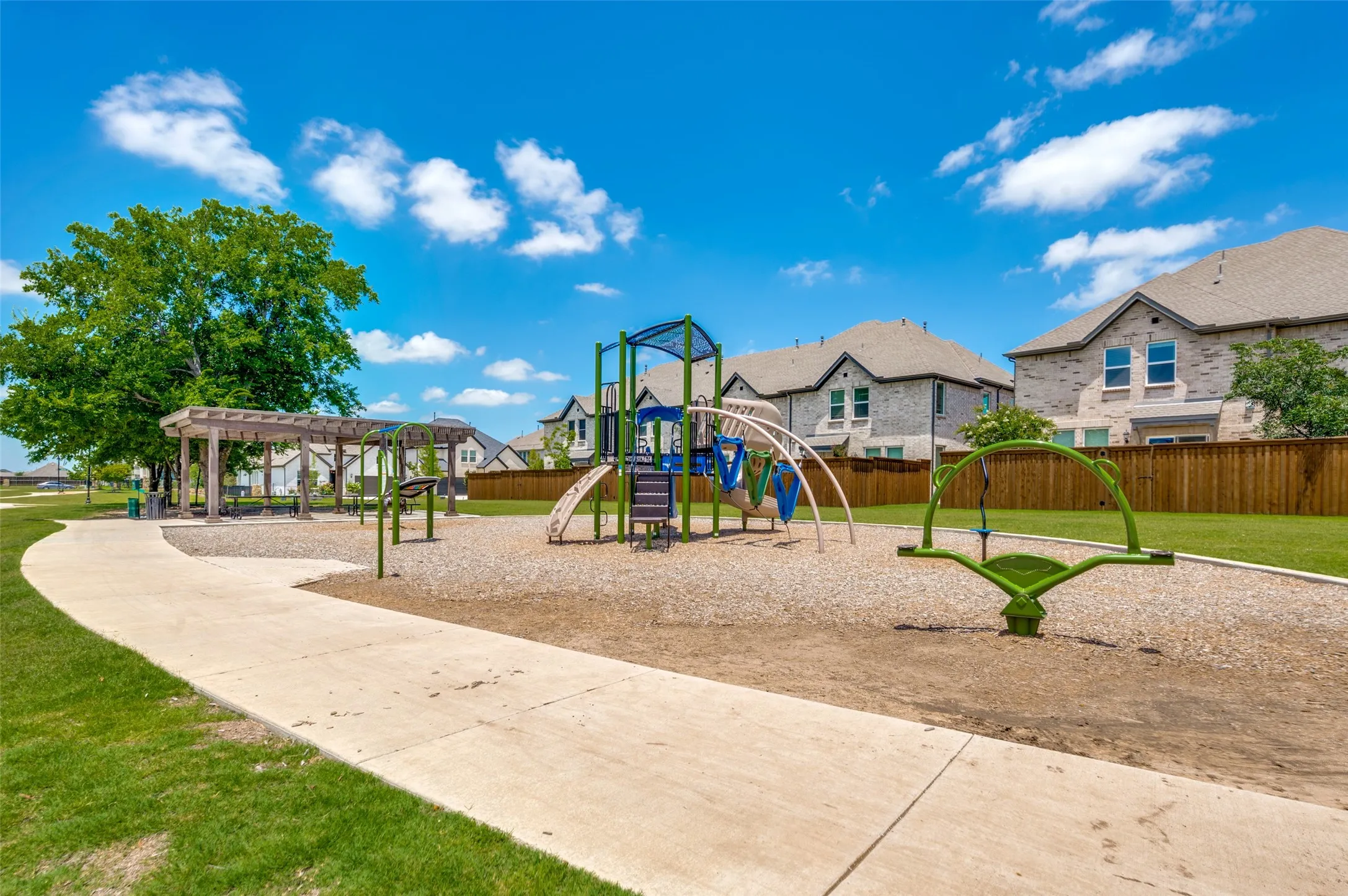 Single Family Residence For Sale in Collin County , 2511 Appaloosa Lane, Celina, Texas 75009, 3 Bedroom, 2 Bathroom, 2 Garage spaces, 2,050 Sqft, built in 2015, mls#21363799, Real Estate Agent in Celina, Homes For Sale in Collin county, Homes For Sale in Celina, Realtor in Celina Texas, Real Estate Brokerage Independent Realty Texas, Luminita Cordes Realtor