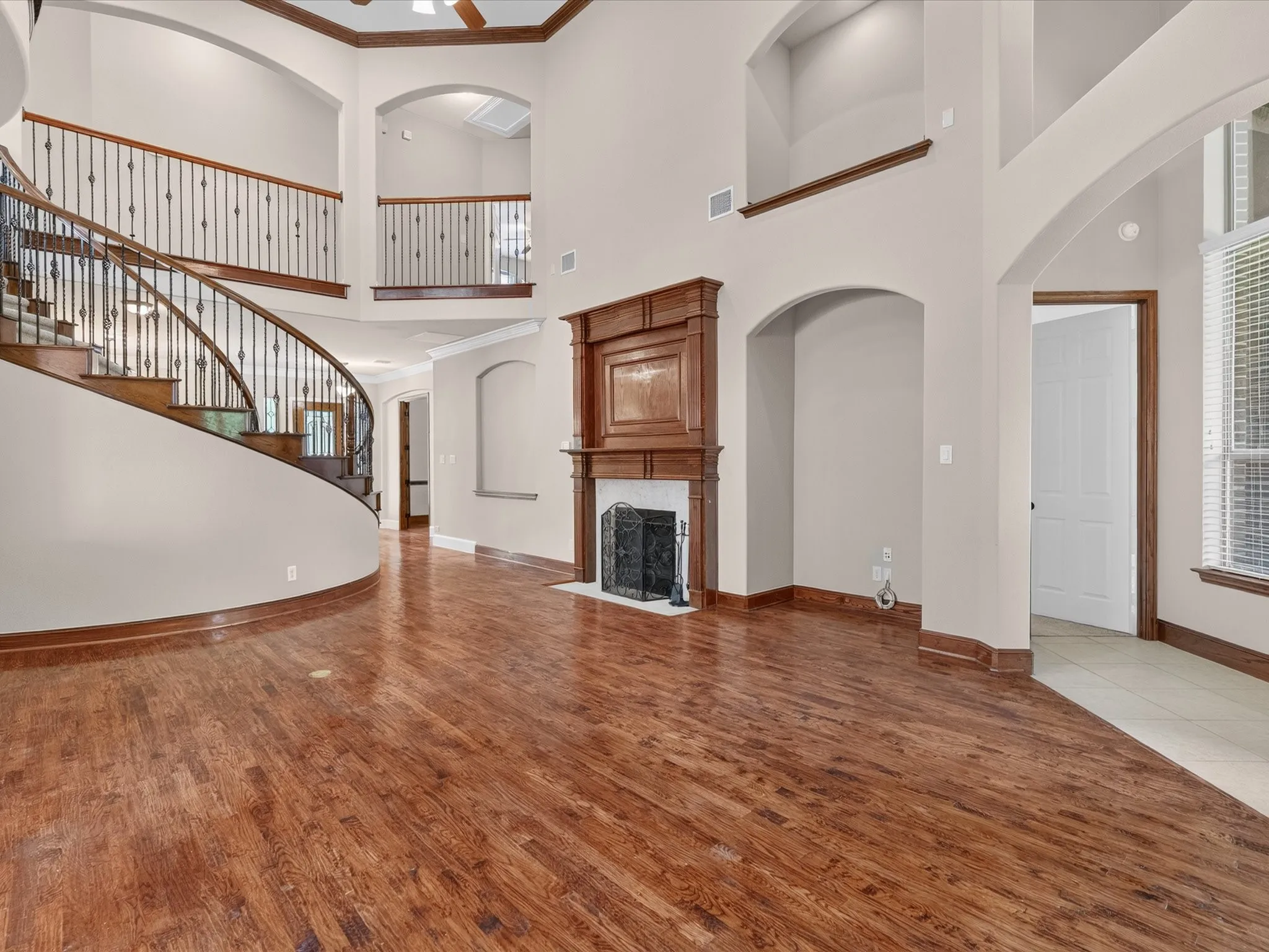 Single Family Residence For Rent in Collin County , 13108 Lyndhurst Drive, Frisco, Texas 75035, 6 Bedroom, 4 Bathroom, 3 Garage spaces, 4,523 Sqft, built in 2008, mls#21362738, Real Estate Agent in Frisco, Homes For Rent in Collin county, Homes For Rent in Frisco, Realtor in Frisco Texas, Real Estate Brokerage Independent Realty Texas, Luminita Cordes Realtor