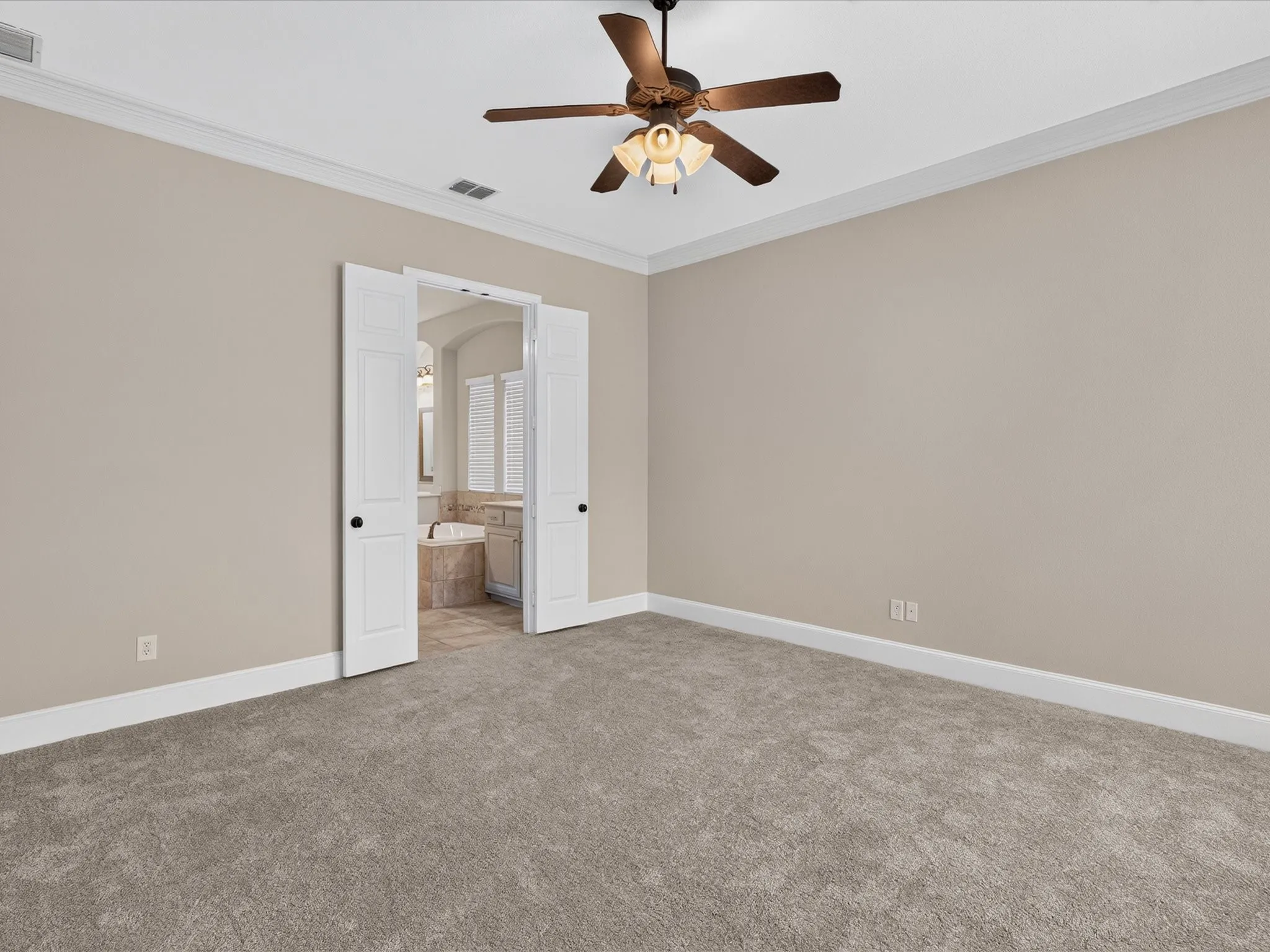 Single Family Residence For Rent in Collin County , 13108 Lyndhurst Drive, Frisco, Texas 75035, 6 Bedroom, 4 Bathroom, 3 Garage spaces, 4,523 Sqft, built in 2008, mls#21362738, Real Estate Agent in Frisco, Homes For Rent in Collin county, Homes For Rent in Frisco, Realtor in Frisco Texas, Real Estate Brokerage Independent Realty Texas, Luminita Cordes Realtor