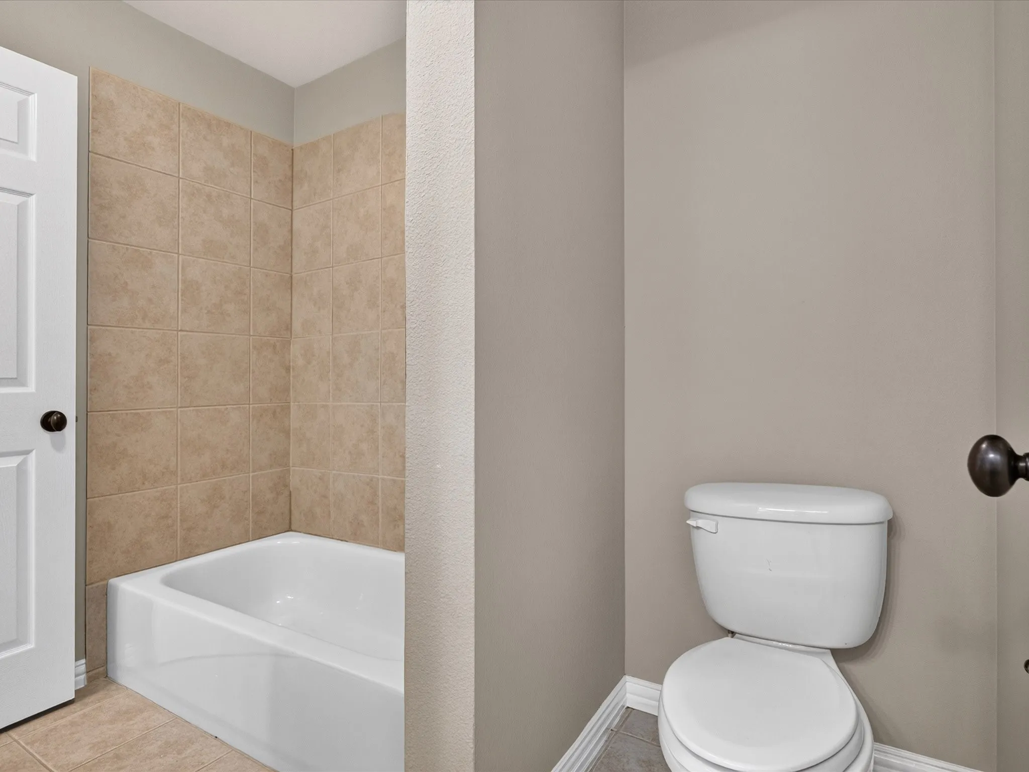Single Family Residence For Rent in Collin County , 13108 Lyndhurst Drive, Frisco, Texas 75035, 6 Bedroom, 4 Bathroom, 3 Garage spaces, 4,523 Sqft, built in 2008, mls#21362738, Real Estate Agent in Frisco, Homes For Rent in Collin county, Homes For Rent in Frisco, Realtor in Frisco Texas, Real Estate Brokerage Independent Realty Texas, Luminita Cordes Realtor