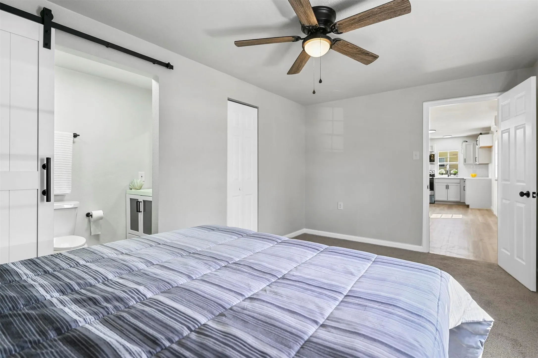 Single Family Residence For Sale in Johnson County , 88 Live Oak Street, Alvarado, Texas 76009, 1 Bedroom, 2 Bathroom, Garage spaces, 924 Sqft, built in 1985, Price $138,000, mls#21350304, Real Estate Agent in Alvarado, Homes For Sale in Johnson county, Homes For Sale in Alvarado, Realtor in Alvarado Texas, Real Estate Brokerage Independent Realty Texas, Luminita Cordes Realtor