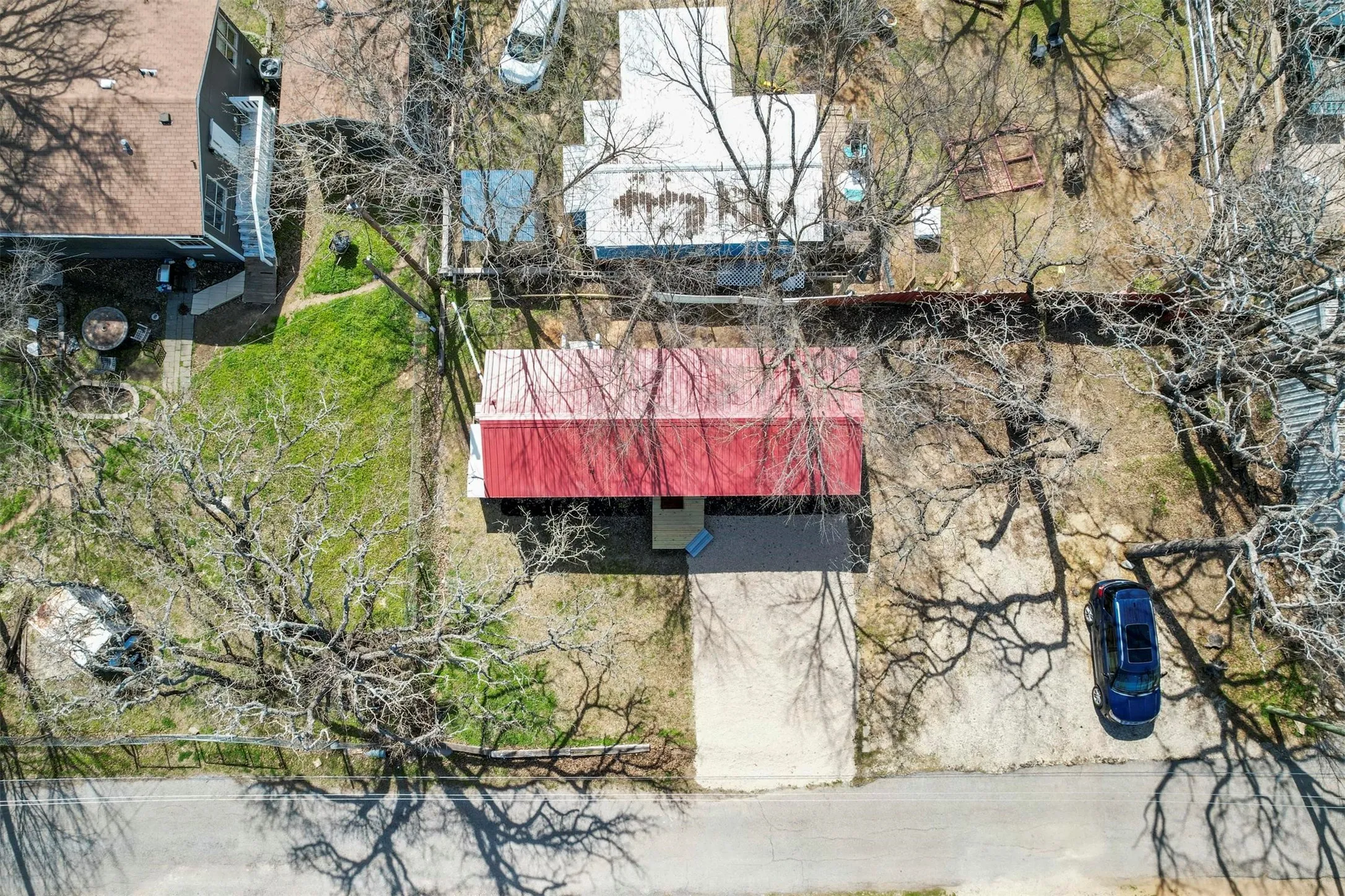Single Family Residence For Sale in Johnson County , 88 Live Oak Street, Alvarado, Texas 76009, 1 Bedroom, 2 Bathroom, Garage spaces, 924 Sqft, built in 1985, Price $138,000, mls#21350304, Real Estate Agent in Alvarado, Homes For Sale in Johnson county, Homes For Sale in Alvarado, Realtor in Alvarado Texas, Real Estate Brokerage Independent Realty Texas, Luminita Cordes Realtor