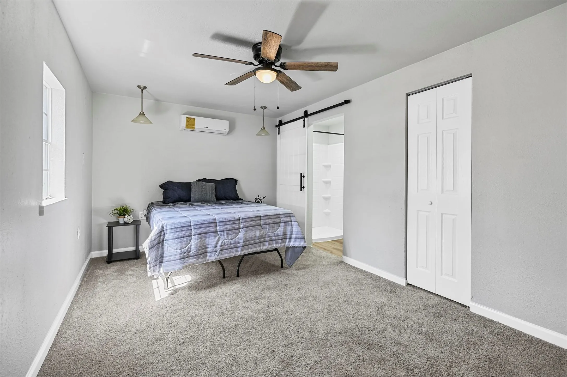 Single Family Residence For Sale in Johnson County , 88 Live Oak Street, Alvarado, Texas 76009, 1 Bedroom, 2 Bathroom, Garage spaces, 924 Sqft, built in 1985, Price $138,000, mls#21350304, Real Estate Agent in Alvarado, Homes For Sale in Johnson county, Homes For Sale in Alvarado, Realtor in Alvarado Texas, Real Estate Brokerage Independent Realty Texas, Luminita Cordes Realtor