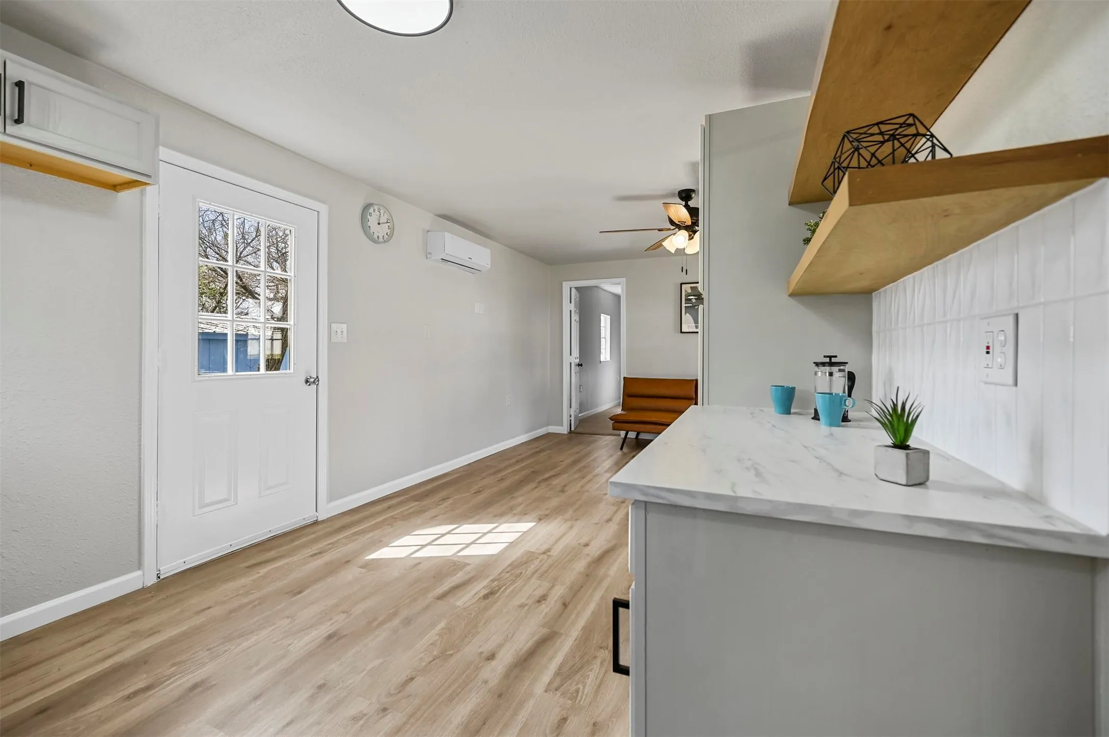 Single Family Residence For Sale in Johnson County , 88 Live Oak Street, Alvarado, Texas 76009, 1 Bedroom, 2 Bathroom, Garage spaces, 924 Sqft, built in 1985, Price $138,000, mls#21350304, Real Estate Agent in Alvarado, Homes For Sale in Johnson county, Homes For Sale in Alvarado, Realtor in Alvarado Texas, Real Estate Brokerage Independent Realty Texas, Luminita Cordes Realtor