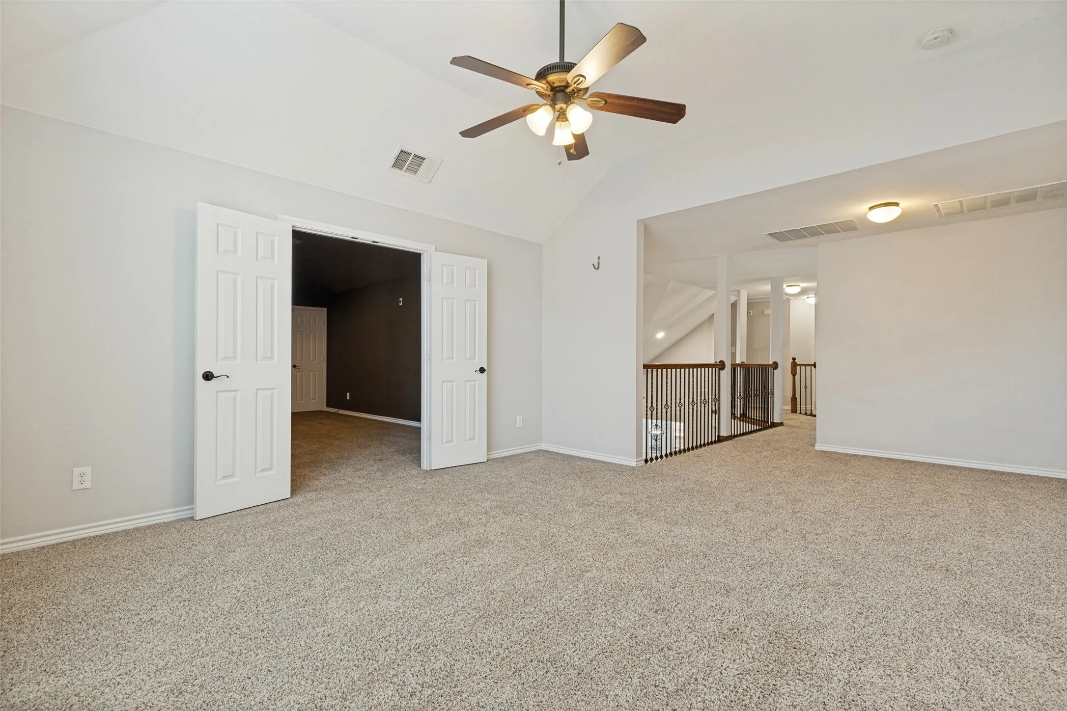Single Family Residence For Sale in Collin County , 881 Twin Buttes Drive, Prosper, Texas 75078, 5 Bedroom, 4 Bathroom, 3 Garage spaces, 4,165 Sqft, built in 2012, mls#21364736, Real Estate Agent in Prosper, Homes For Sale in Collin county, Homes For Sale in Prosper, Realtor in Prosper Texas, Real Estate Brokerage Independent Realty Texas, Luminita Cordes Realtor