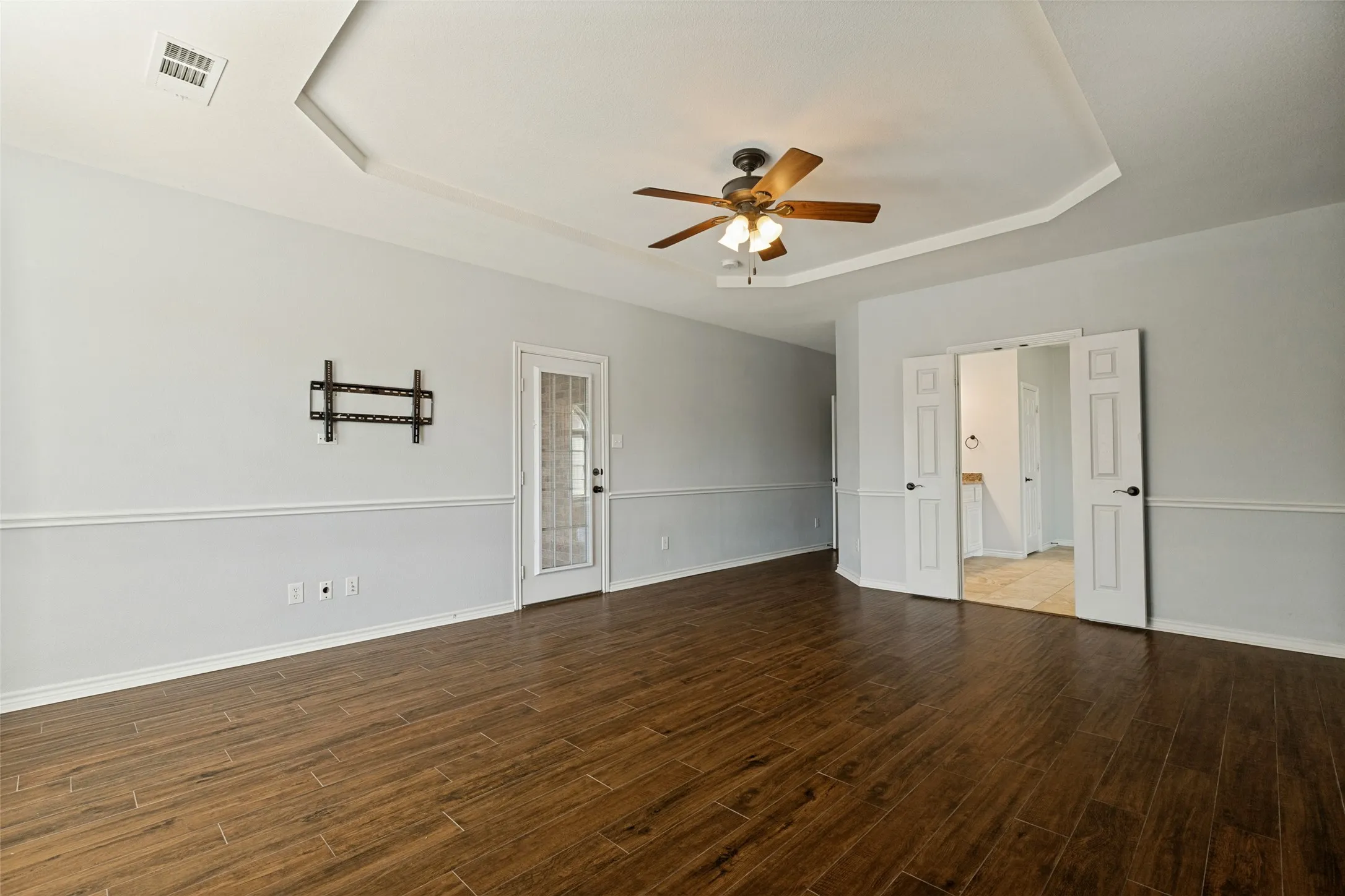 Single Family Residence For Sale in Collin County , 881 Twin Buttes Drive, Prosper, Texas 75078, 5 Bedroom, 4 Bathroom, 3 Garage spaces, 4,165 Sqft, built in 2012, mls#21364736, Real Estate Agent in Prosper, Homes For Sale in Collin county, Homes For Sale in Prosper, Realtor in Prosper Texas, Real Estate Brokerage Independent Realty Texas, Luminita Cordes Realtor
