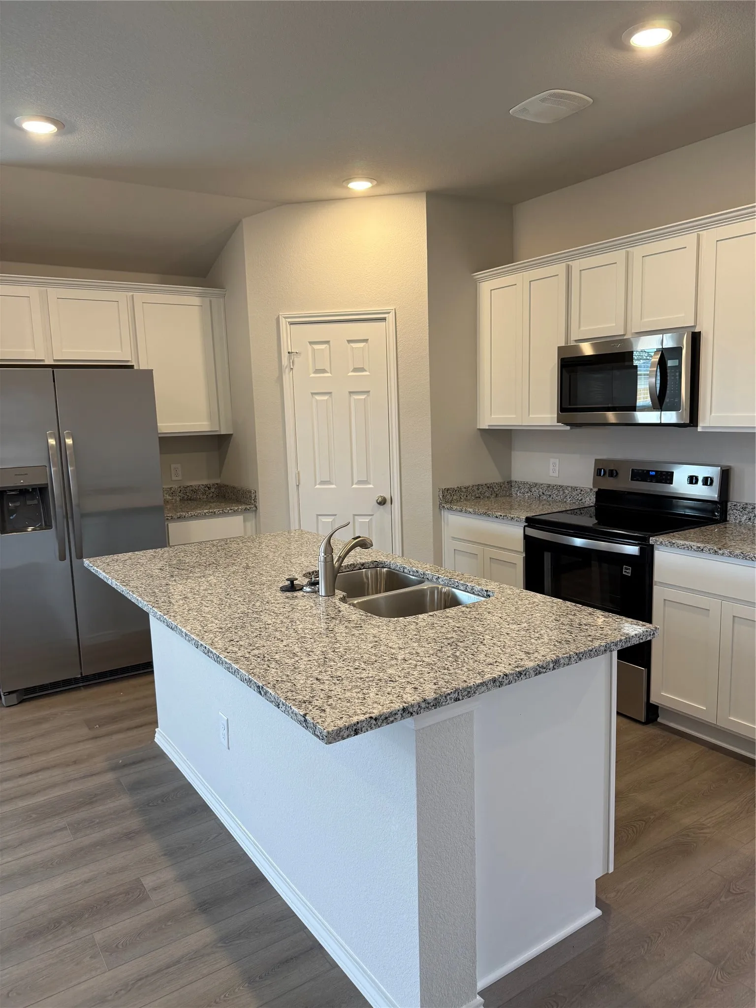 Single Family Residence For Sale in Mc Lennan County , 2808 Taddy Road, Lorena, Texas 76655, 4 Bedroom, 2 Bathroom, 2 Garage spaces, 1,666 Sqft, built in 2025, mls#21364734, Real Estate Agent in Lorena, Homes For Sale in Mc Lennan county, Homes For Sale in Lorena, Realtor in Lorena Texas, Real Estate Brokerage Independent Realty Texas, Luminita Cordes Realtor