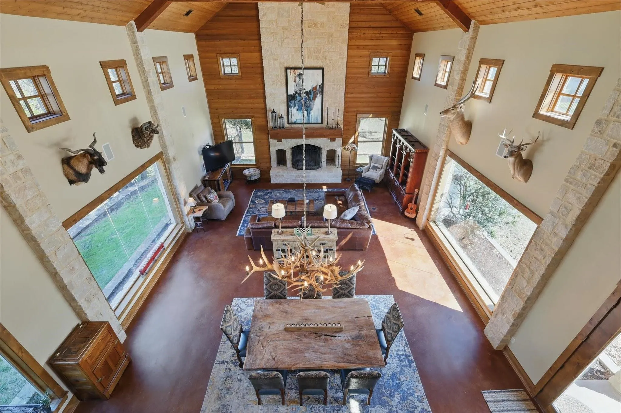 Single Family Residence For Sale in Parker County , 133 E Bozeman Lane, Fort Worth, Texas 76108, 4 Bedroom, 5 Bathroom, 4 Garage spaces, 5,693 Sqft, built in 2008, mls#21364743, Real Estate Agent in Fort Worth, Homes For Sale in Parker county, Homes For Sale in Fort Worth, Realtor in Fort Worth Texas, Real Estate Brokerage Independent Realty Texas, Luminita Cordes Realtor