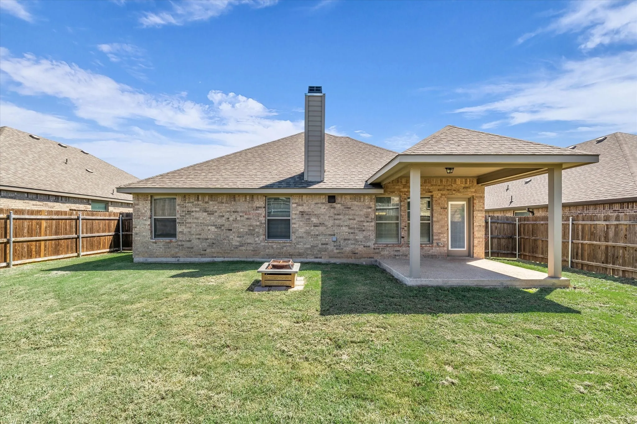 Single Family Residence For Sale in Mc Lennan County , 509 Paso Fino Street, Waco, Texas 76706, 3 Bedroom, 2 Bathroom, 2 Garage spaces, 1,751 Sqft, built in 2021, mls#21358355, Real Estate Agent in Waco, Homes For Sale in Mc Lennan county, Homes For Sale in Waco, Realtor in Waco Texas, Real Estate Brokerage Independent Realty Texas, Luminita Cordes Realtor